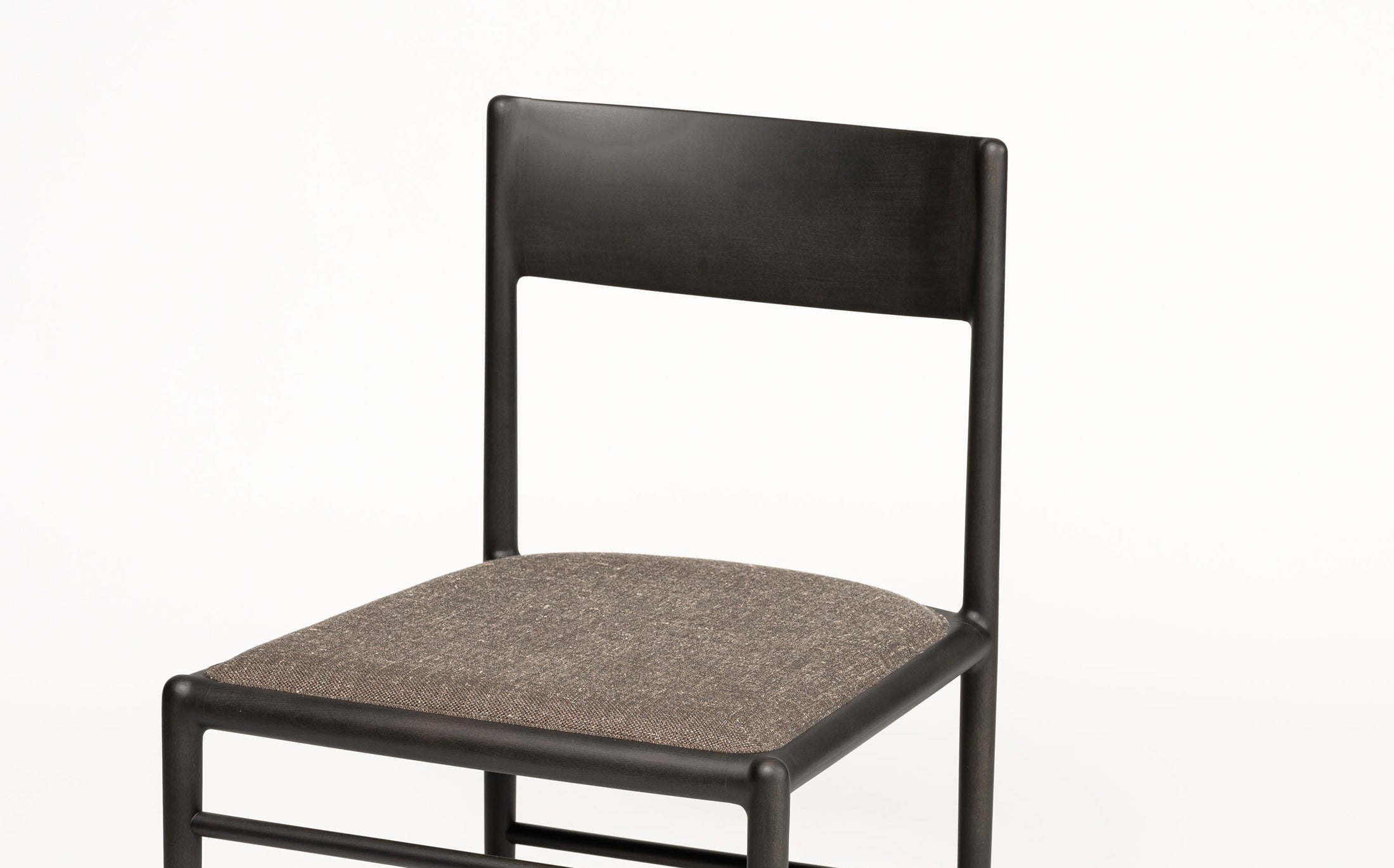 a chair on the vertical axis - sidechair - Charcoal grey
