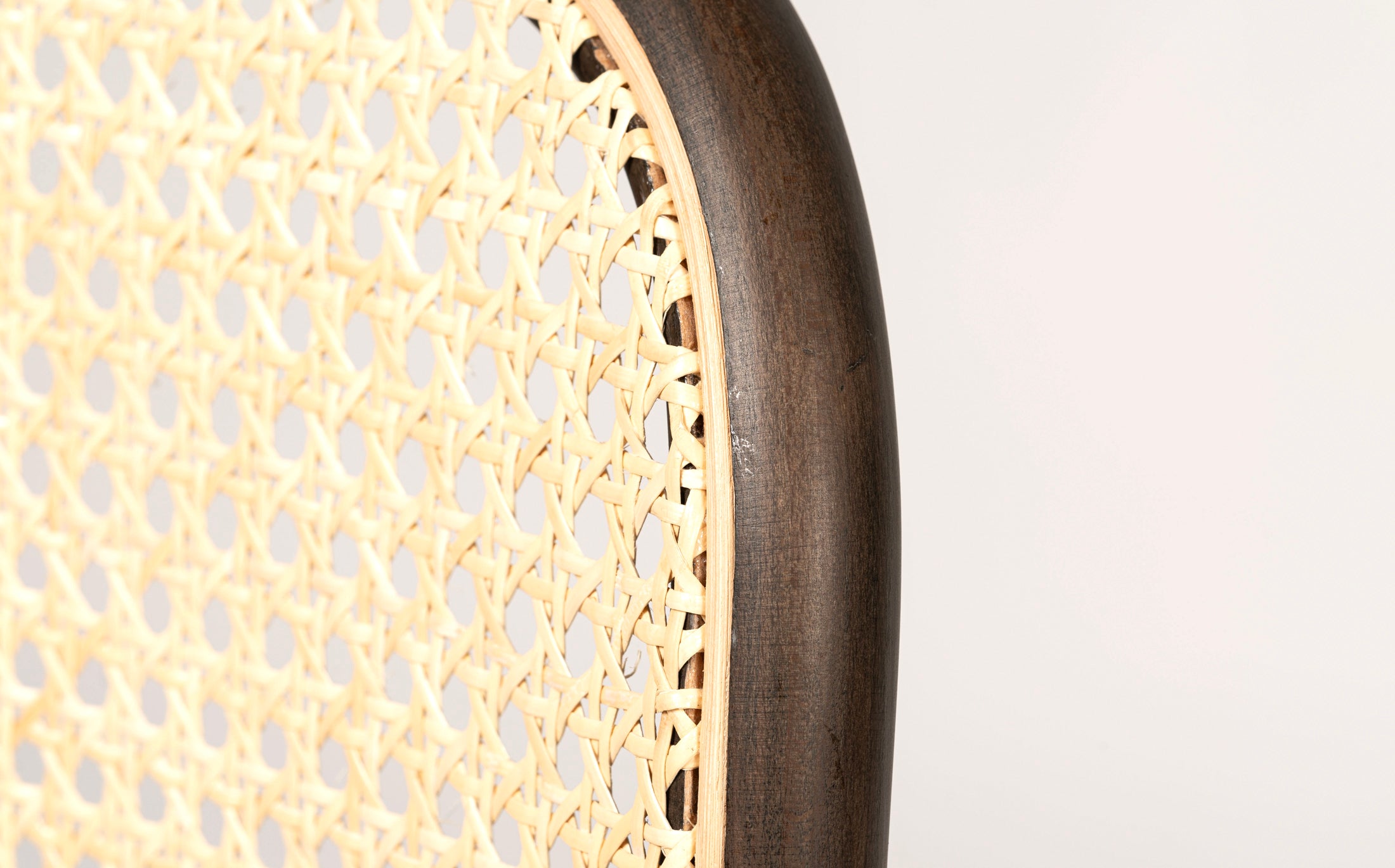 The bent chair - Charcoal Grey