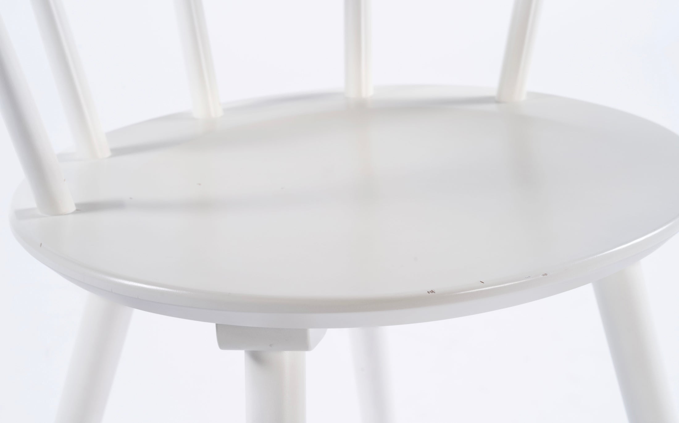 Dorf armchair -Beech White
