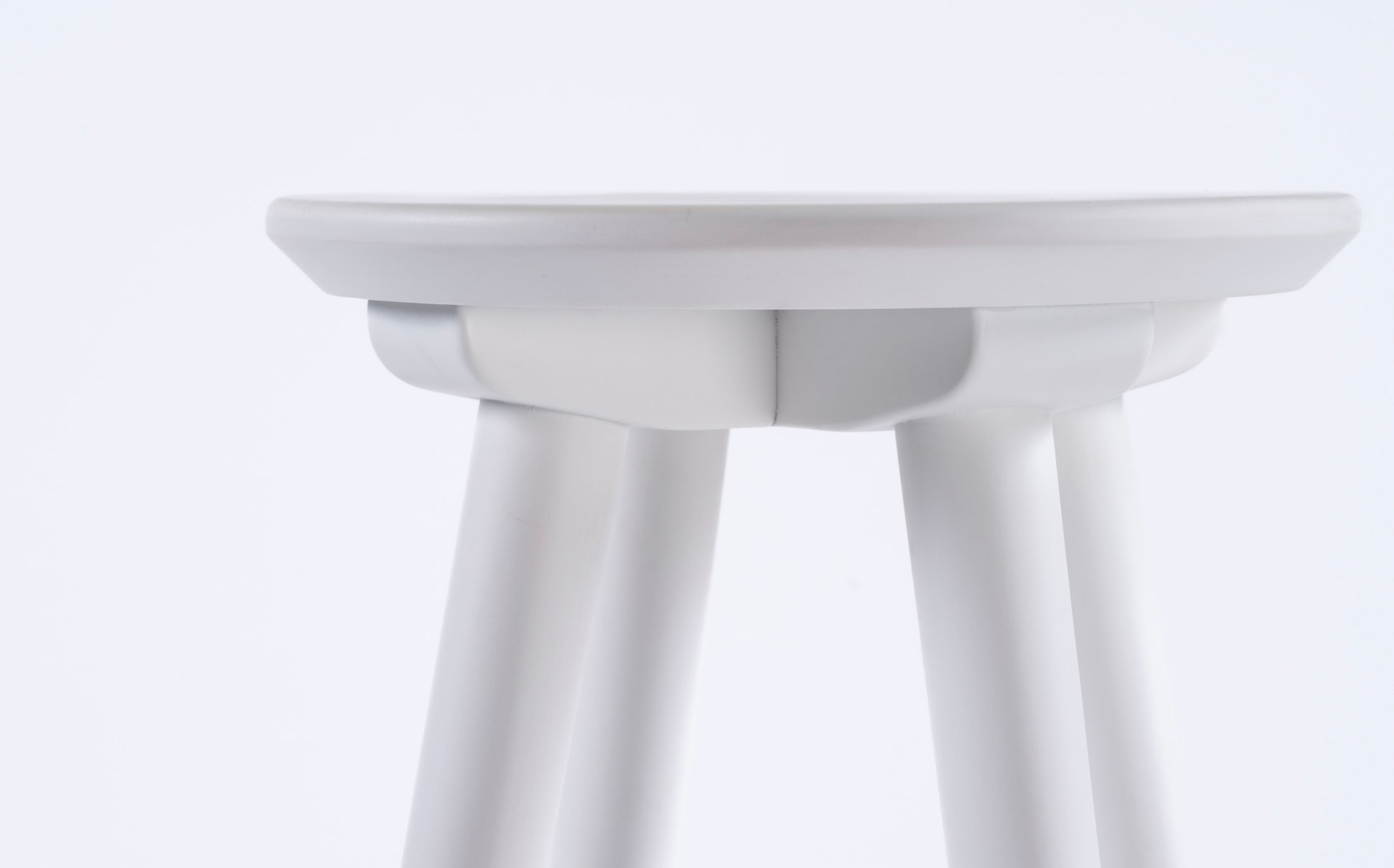 Dorf high stool -Beech White