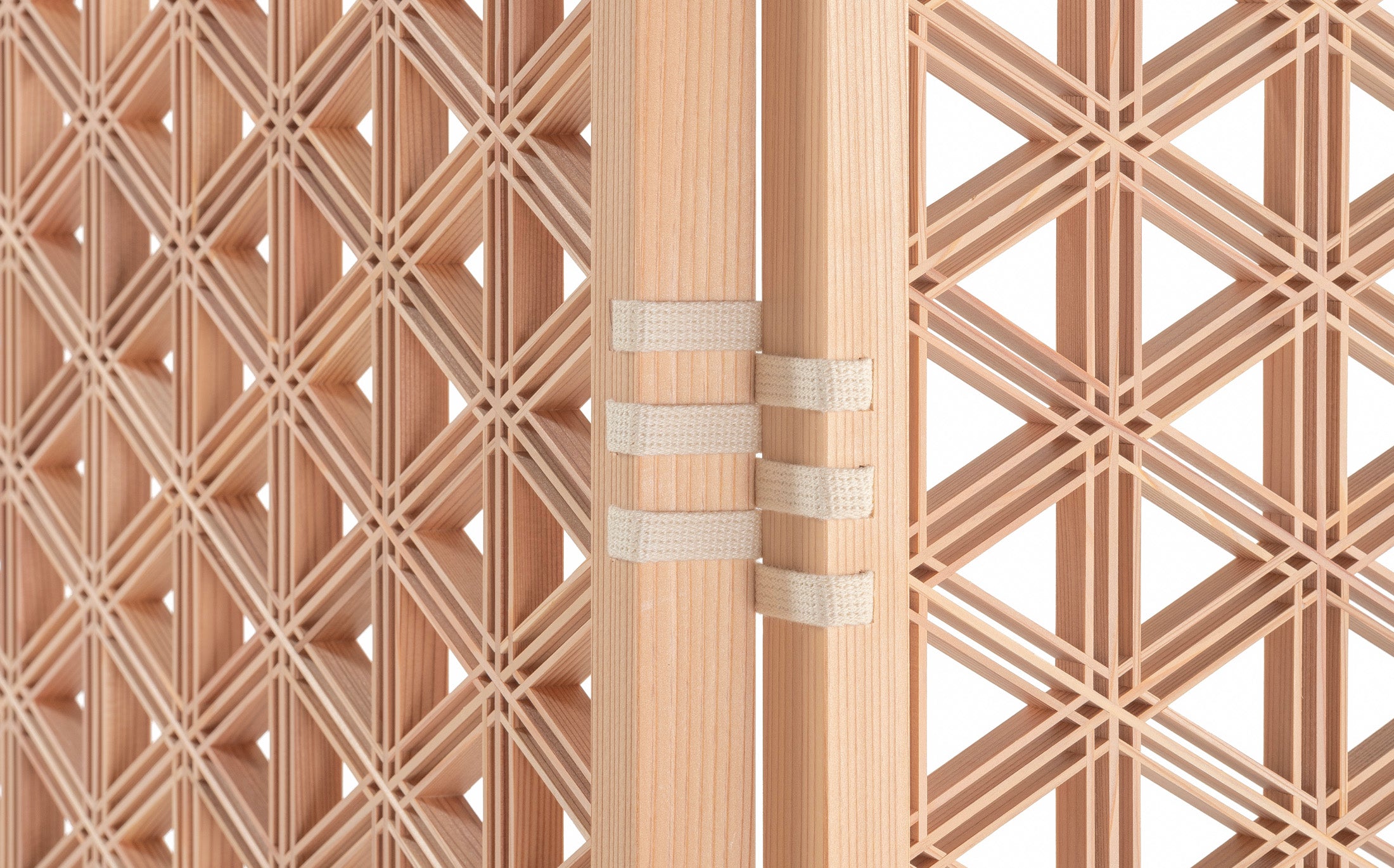 Kumiko Partition - Goma