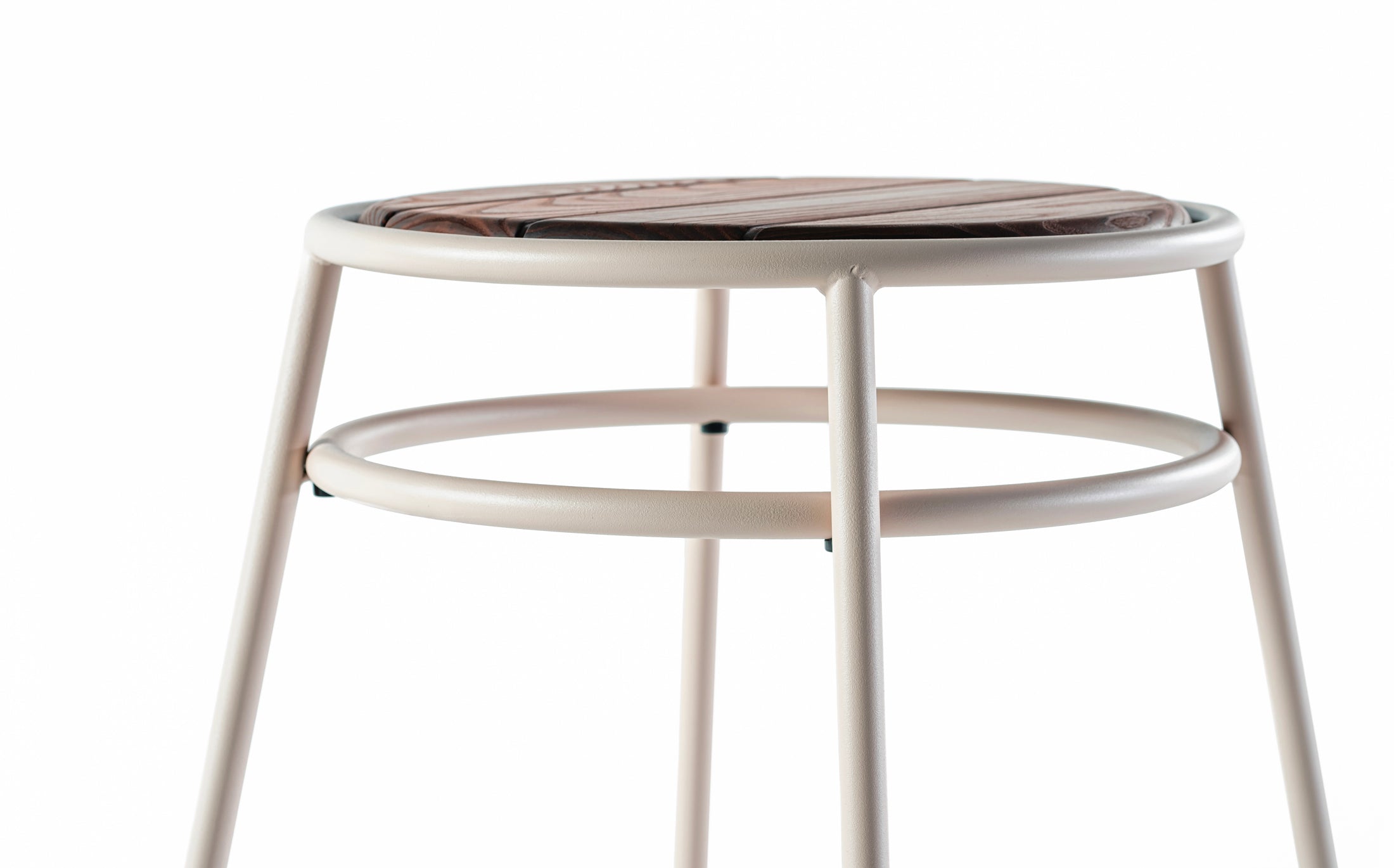 Offset Outdoor Gardenstool - Light brown