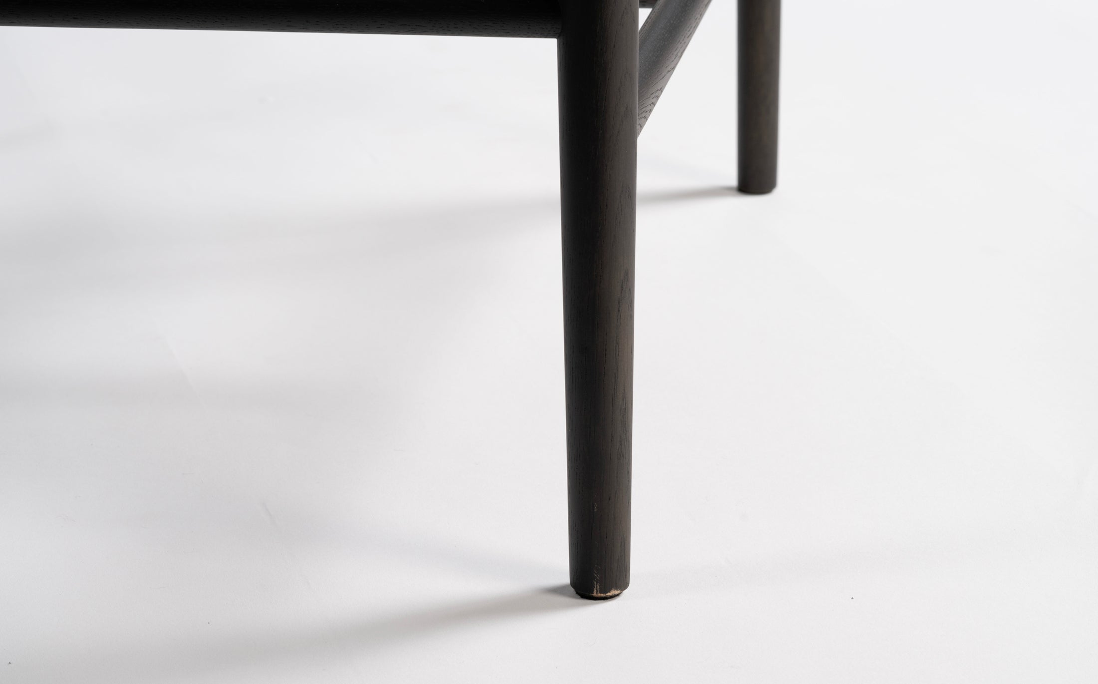 The sensitive comfortable armchair - Charcoal grey