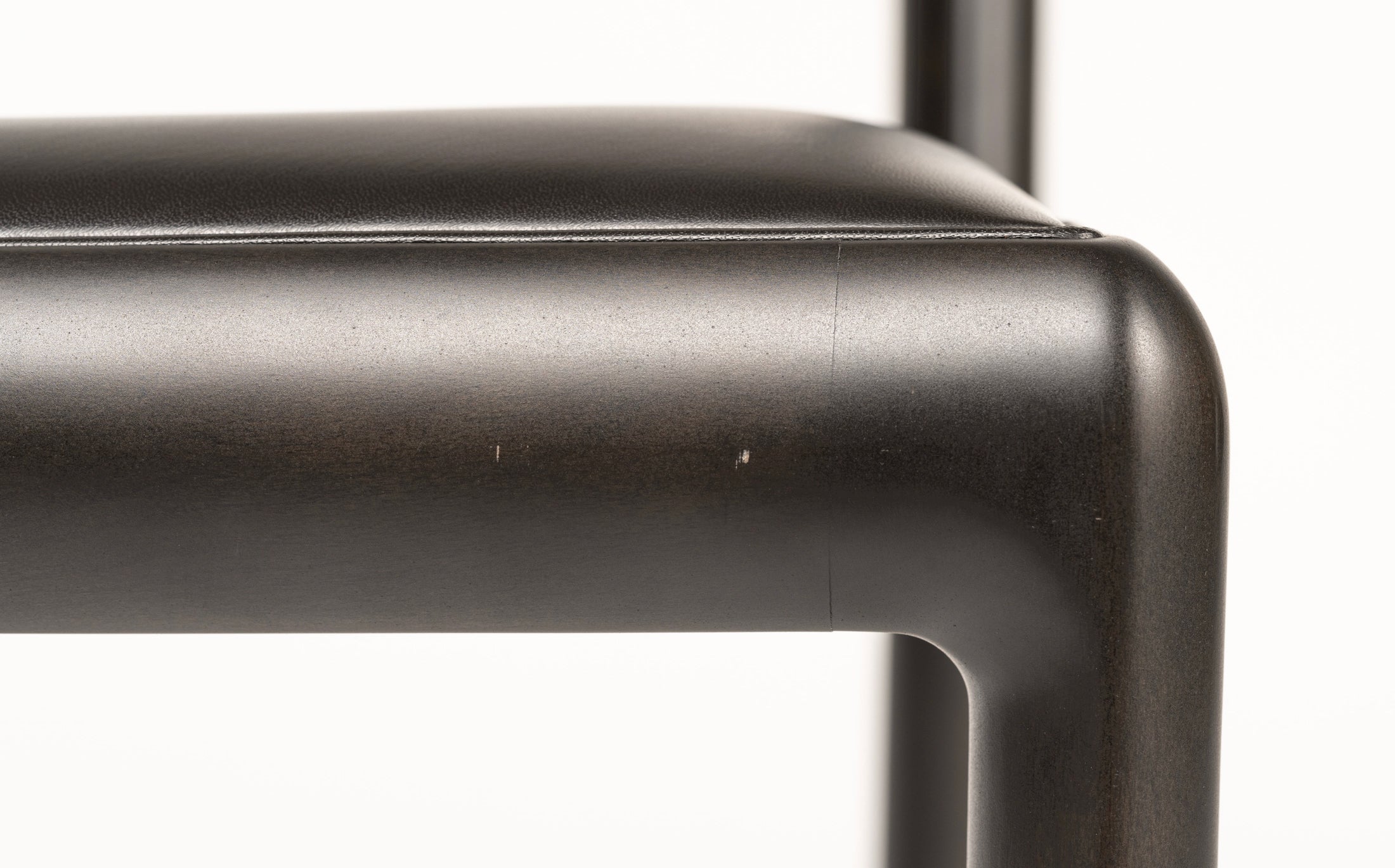Twisted back - Charcoal grey