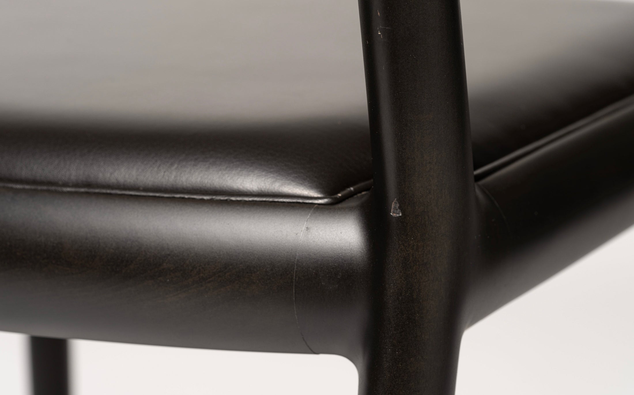 Twisted back - Charcoal grey
