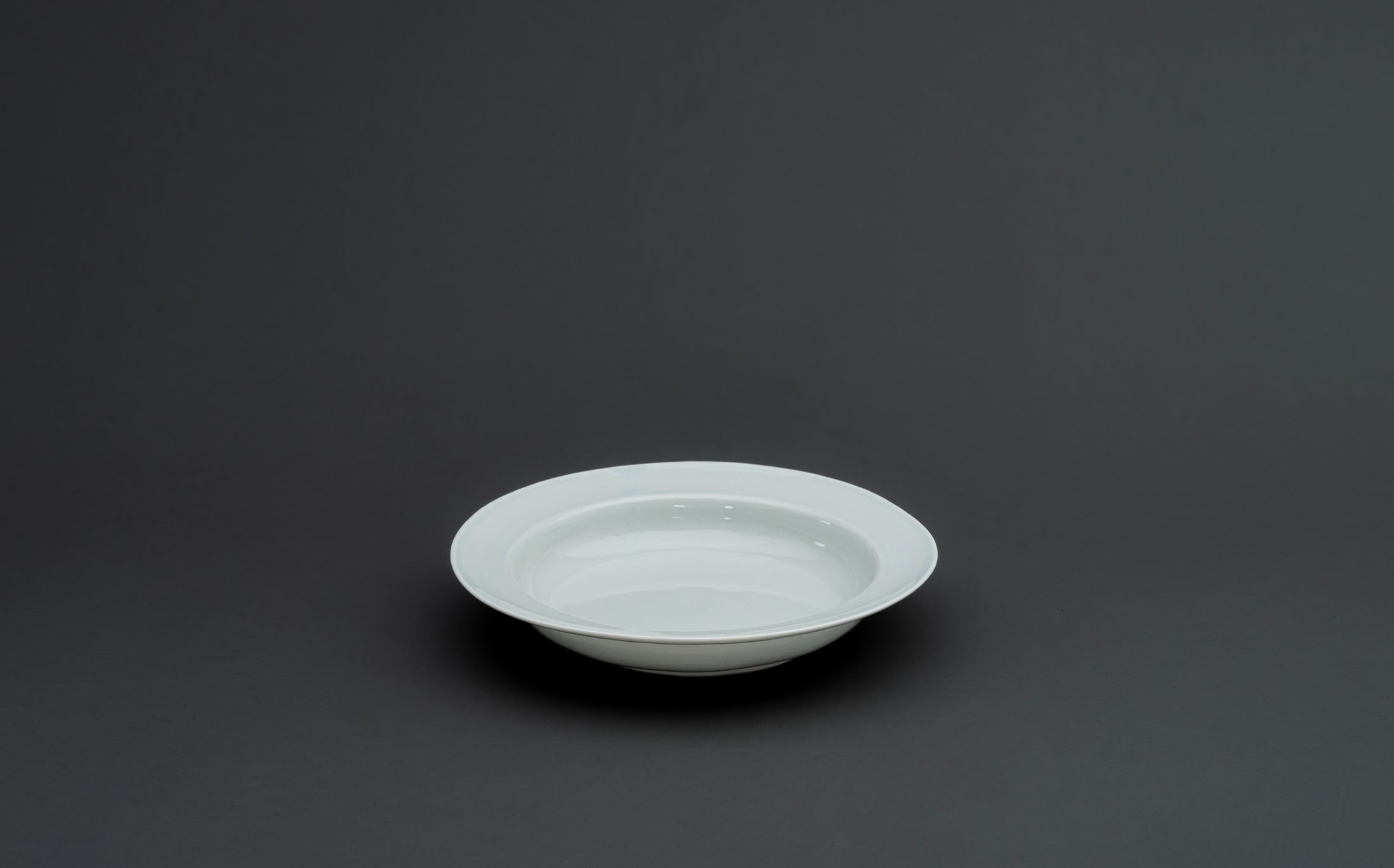 Katsutoshi Mizuno - Porcelain White - Deep Plate 031