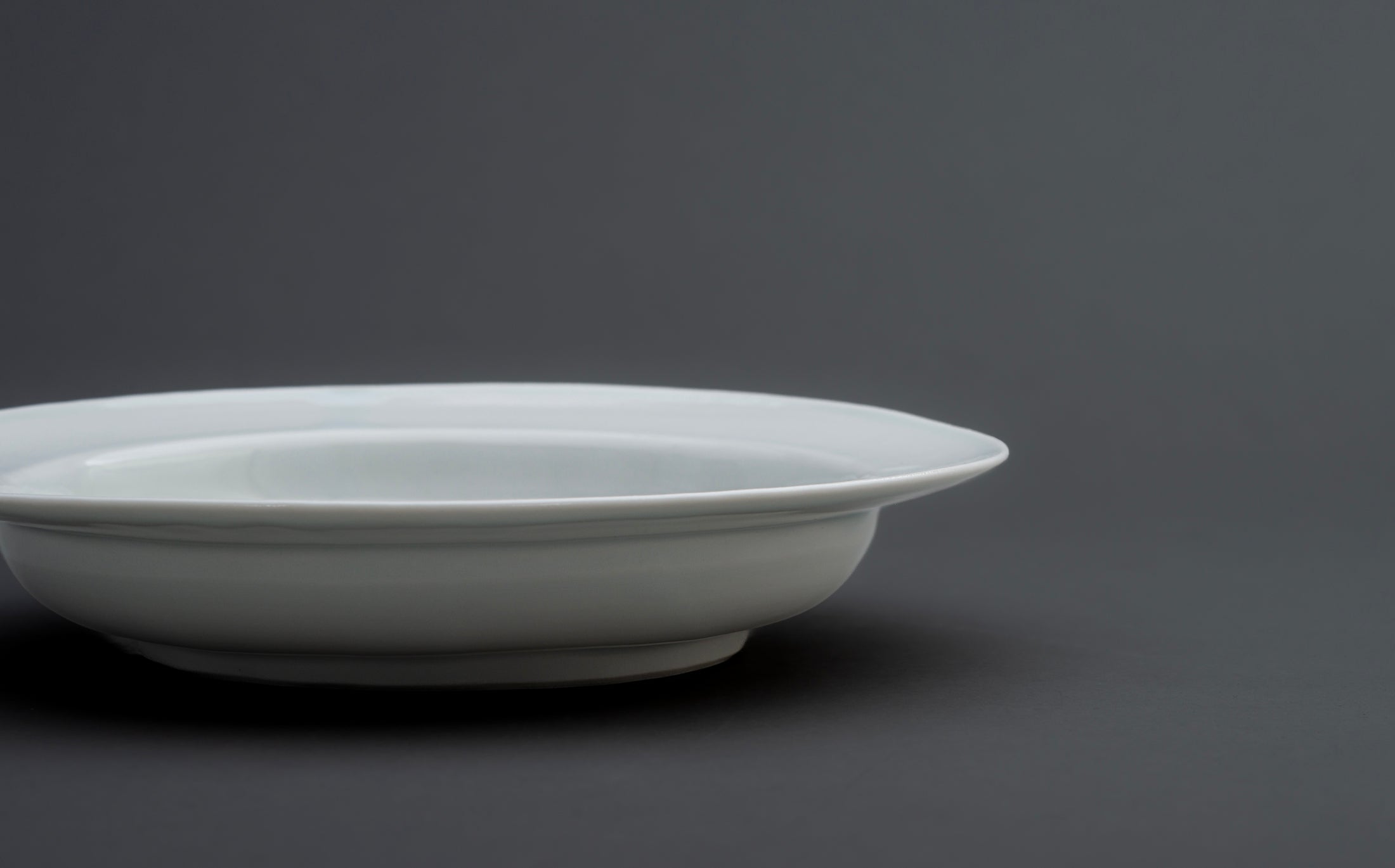 Katsutoshi Mizuno - Porcelain White - Deep Plate 031