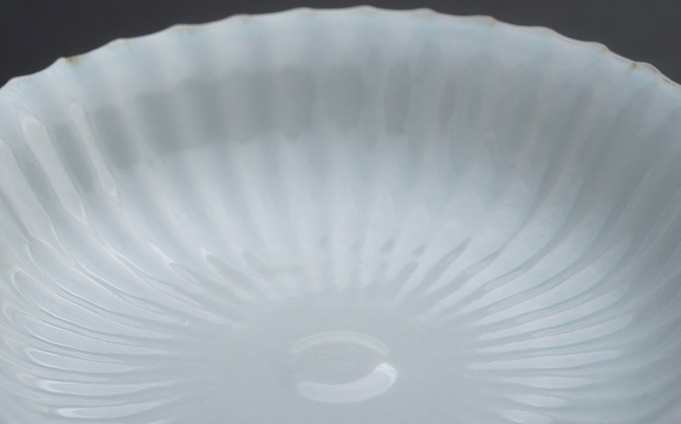 Katsutoshi Mizuno - Porcelain White - Shallow Bowl 034