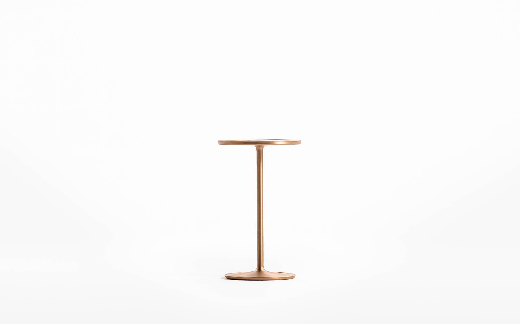 Monk’s side table - Satin finish