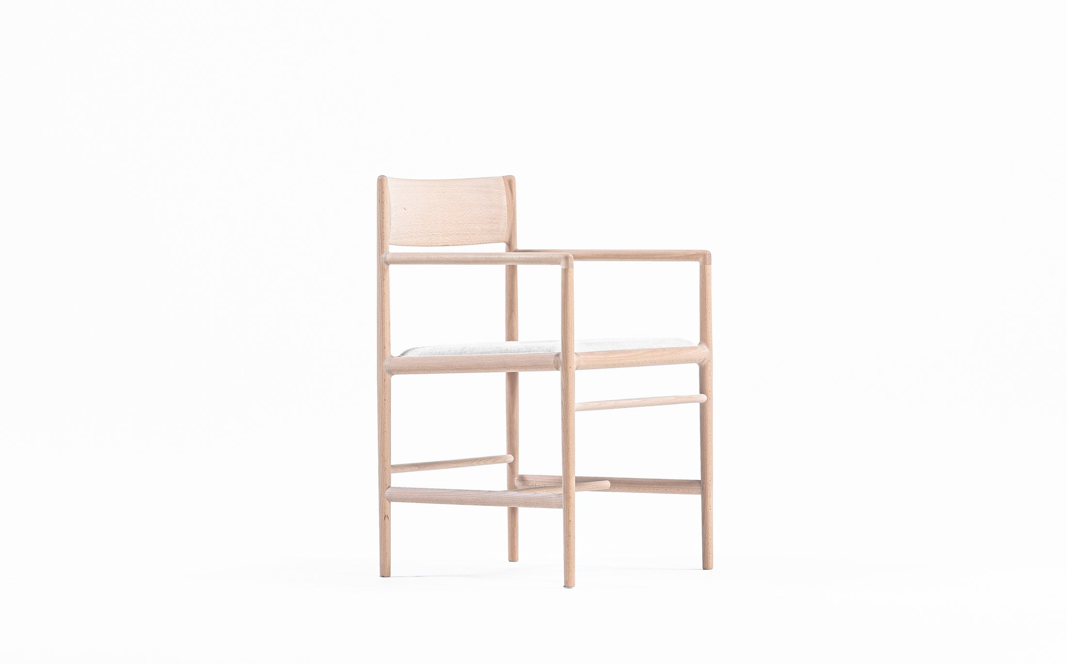A chair on the vertical axis - armchair