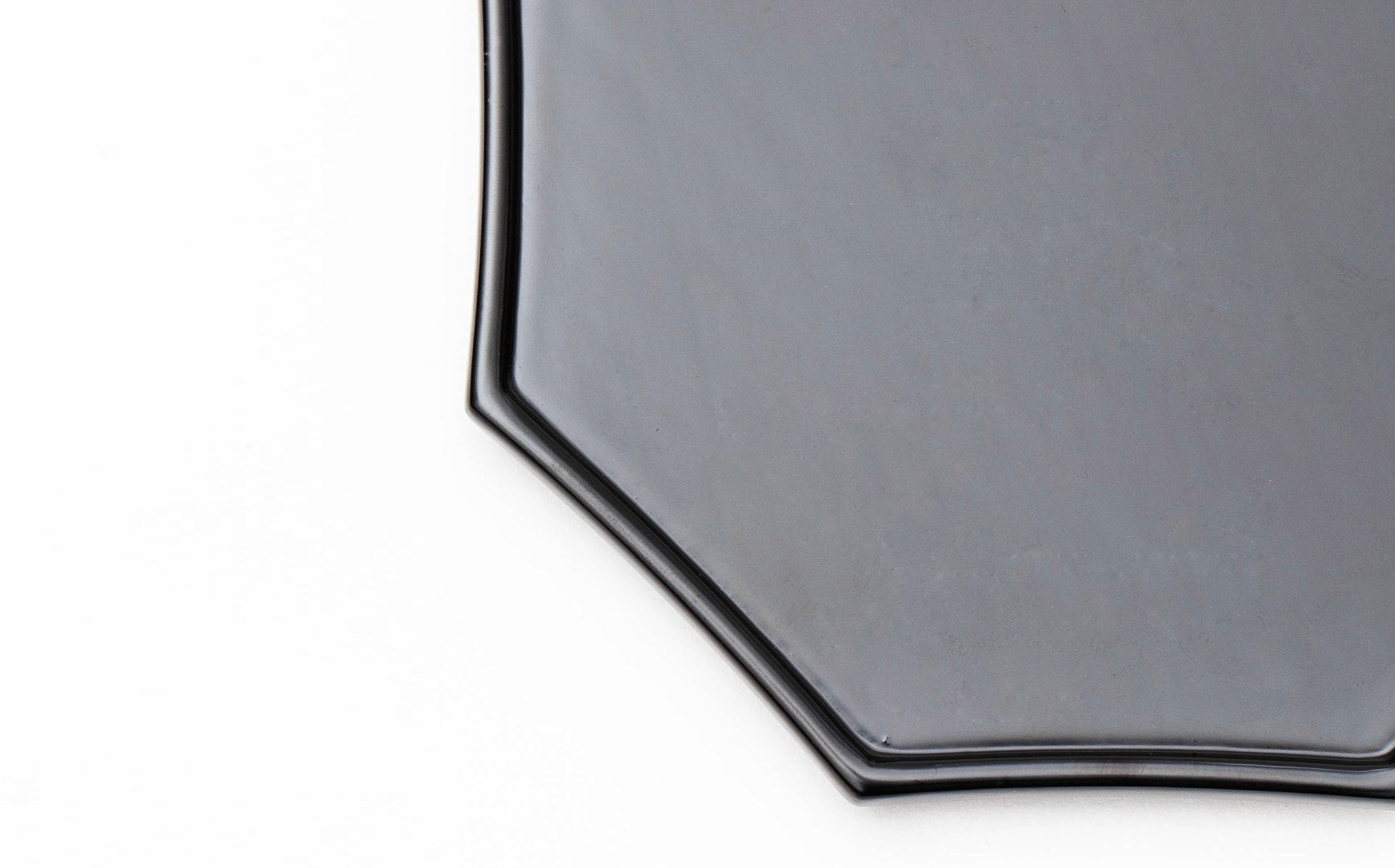 Bonbon - Japanese Lacquer Black - Tray "Hakkaku"