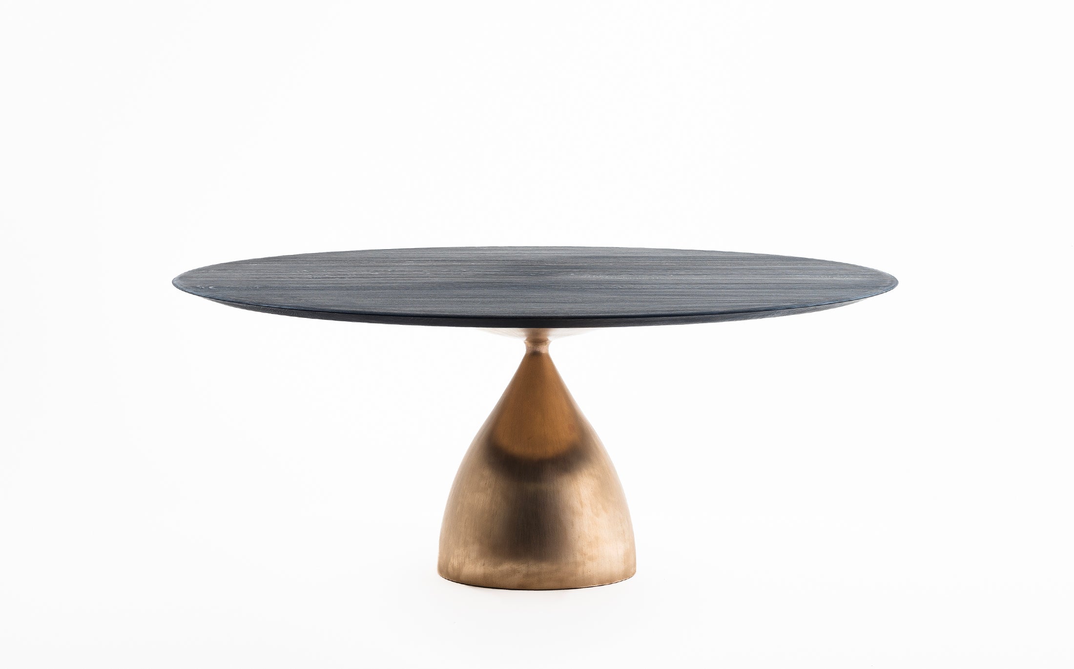 Drop casting bronze table - Tannin black Satin finish