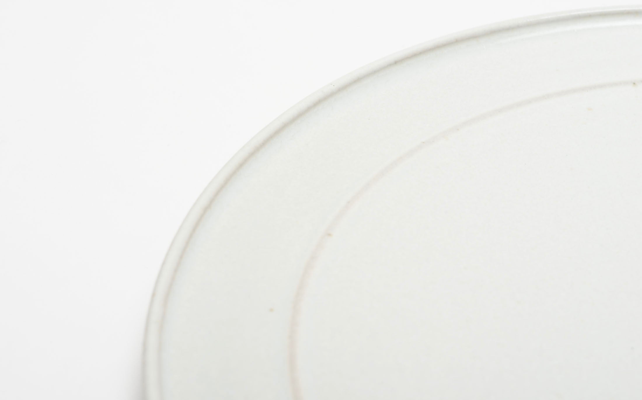 Hanamizuki - Ceramic White - Rim Plate
