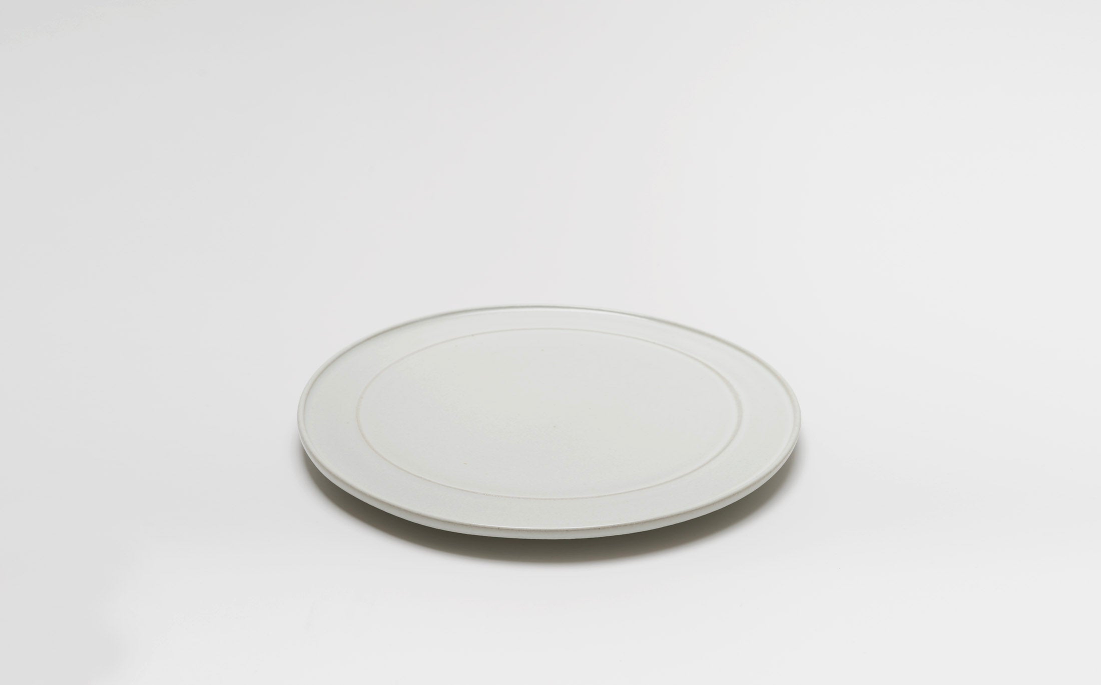 Hanamizuki - Ceramic White - Rim Plate L