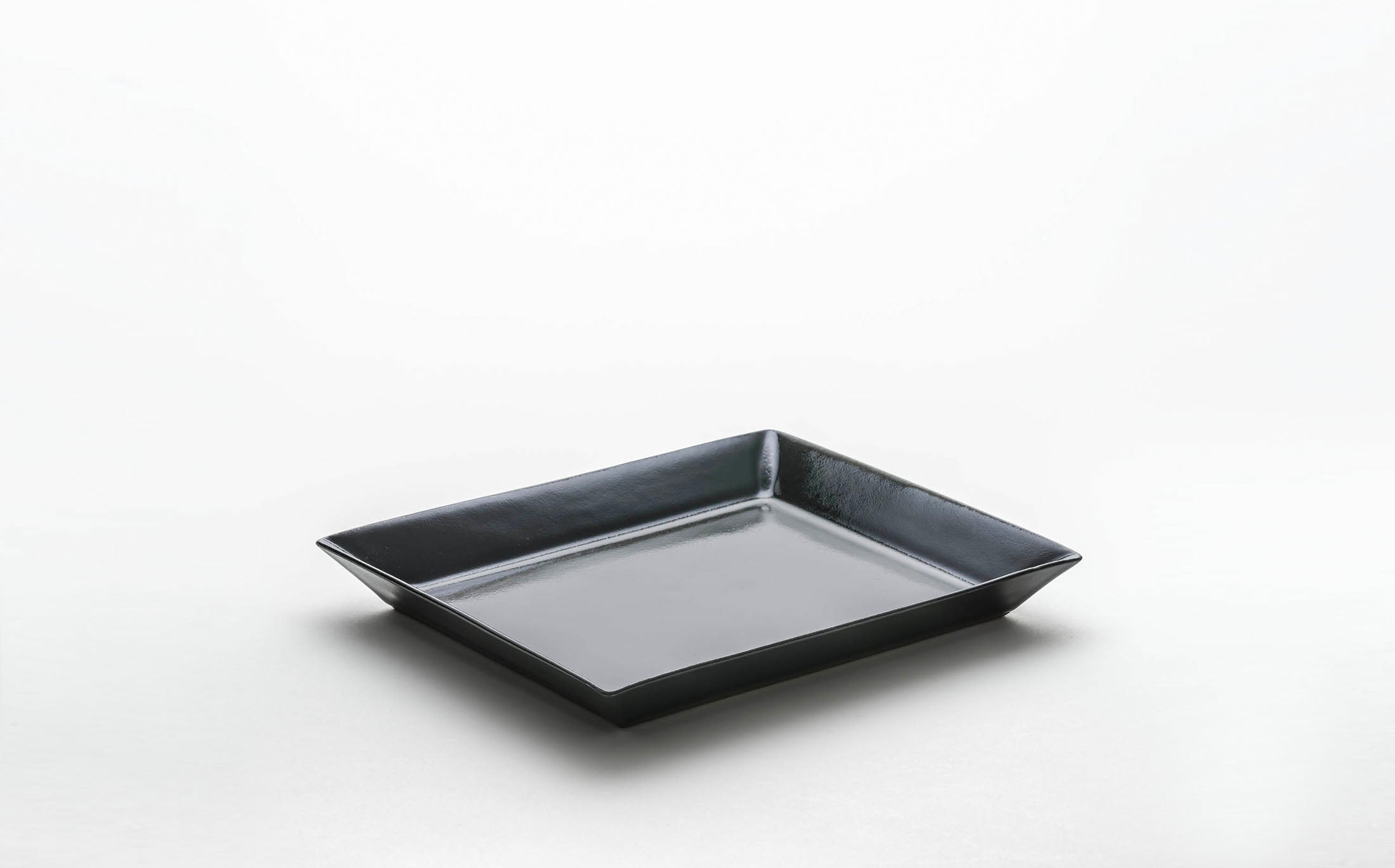Hikari - Ceramic Black Zaffer - Rectangle Plate