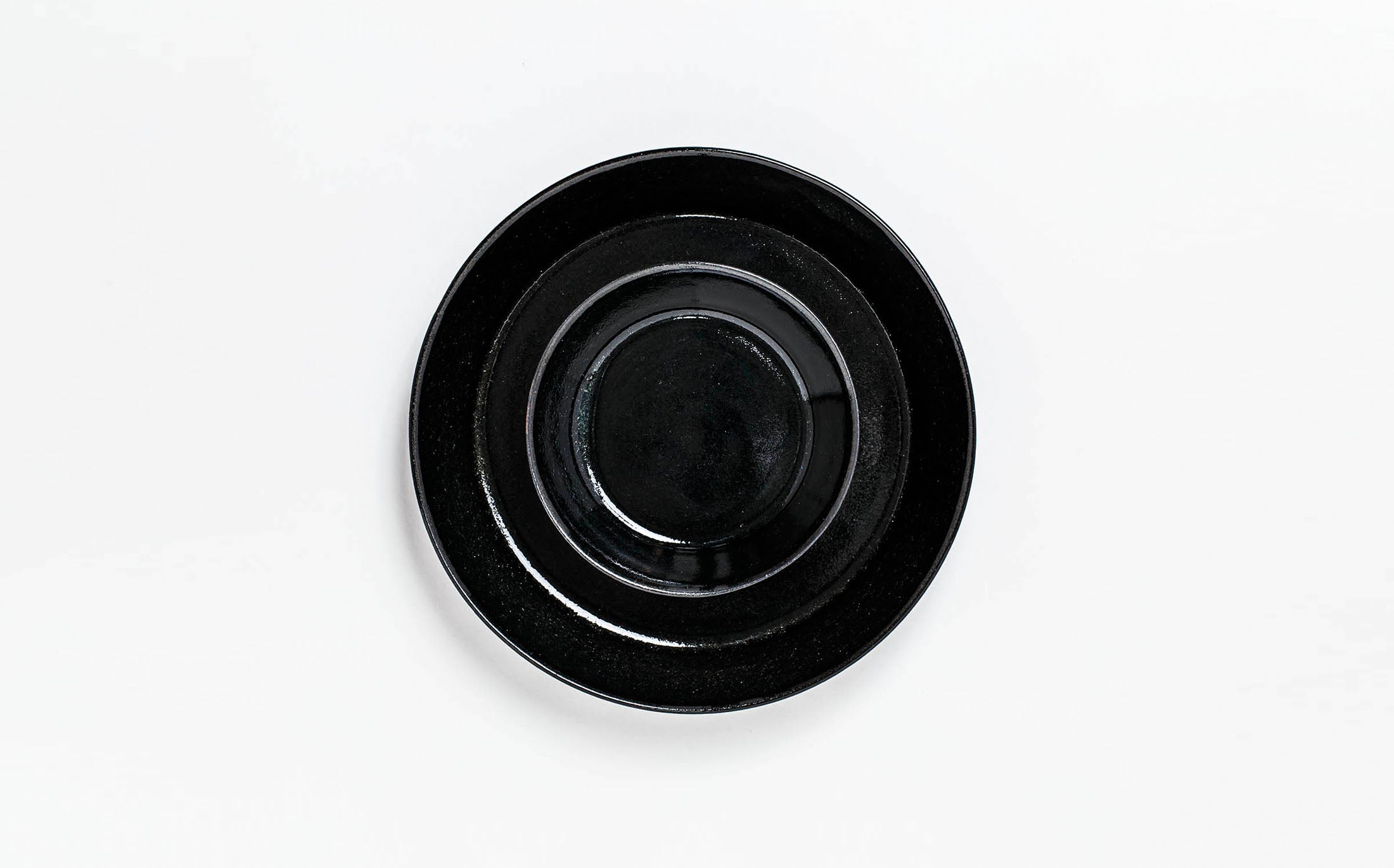 Hikari - Ceramic Black Zaffer - Round Plate