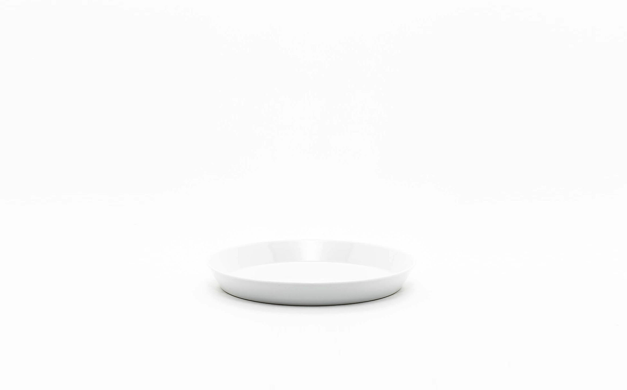 Hikari - Porcelain White - Round Plate