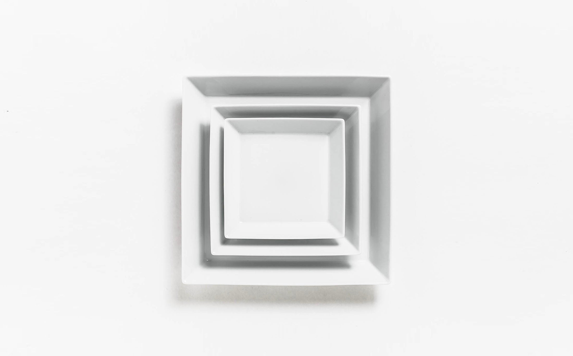 Hikari - Porcelain White - Square Plate