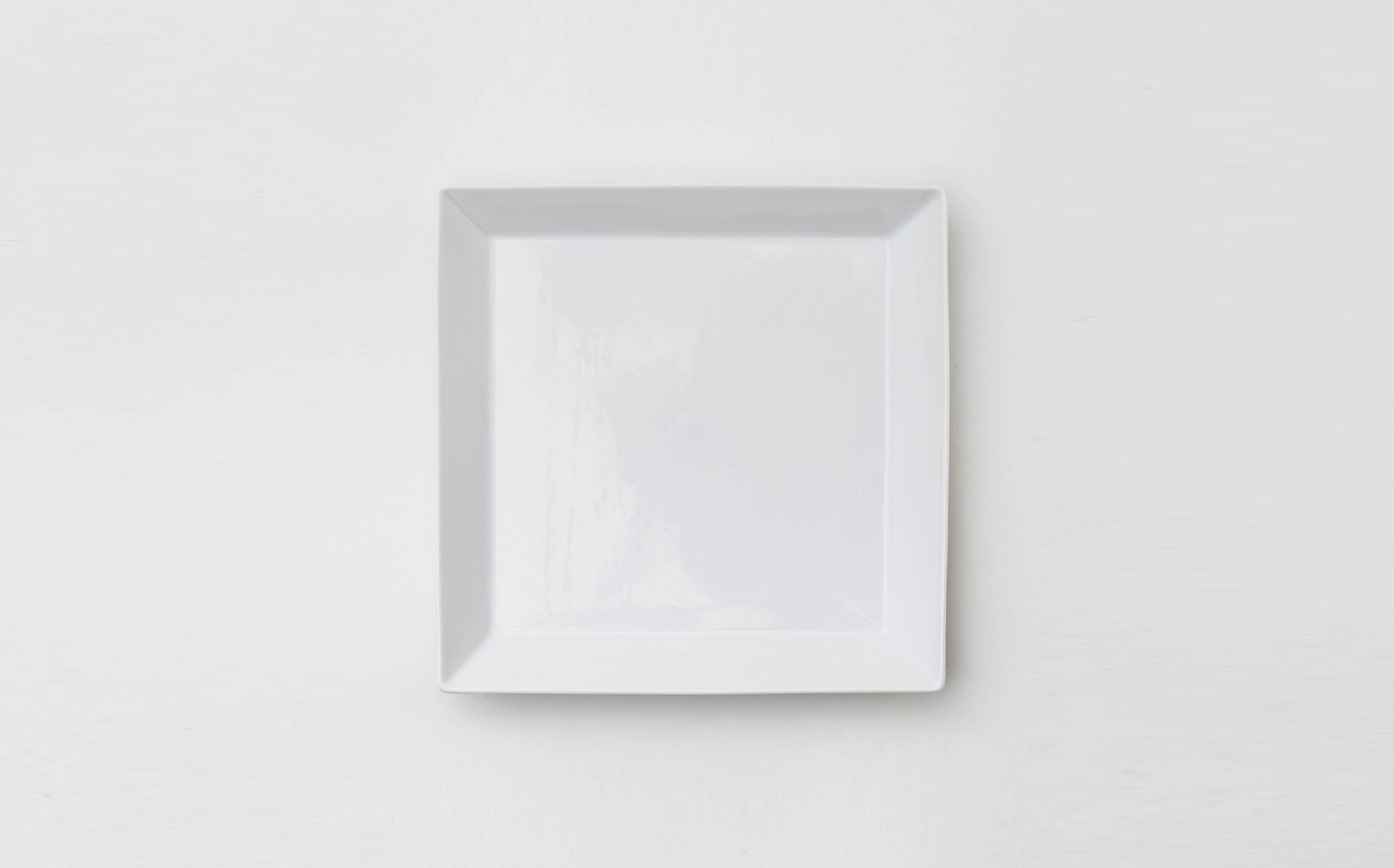 Hikari - Porcelain White - Square Plate
