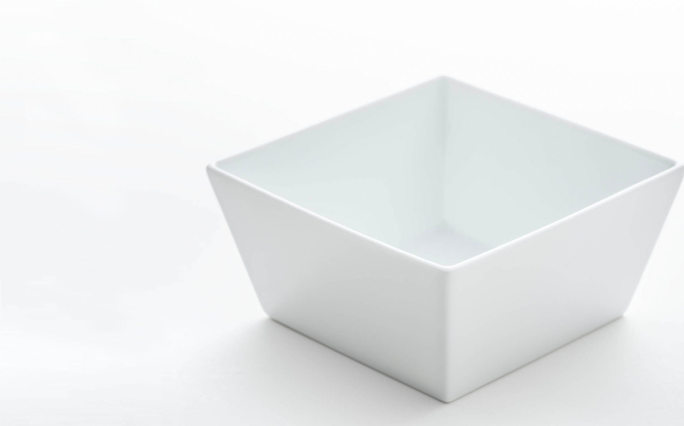 Hikari - Porcelain White - Square Bowl