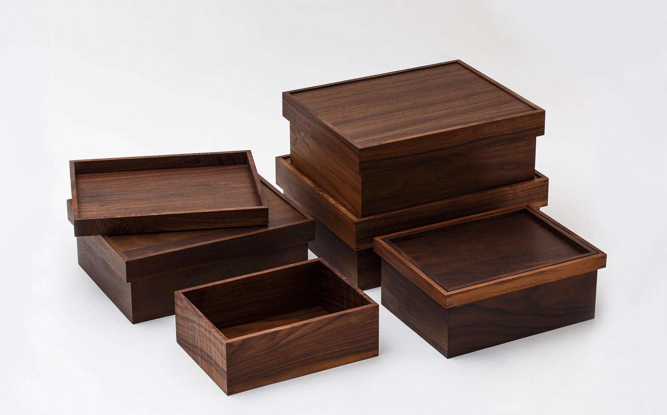Ireko-bako - Walnut - Nest Box