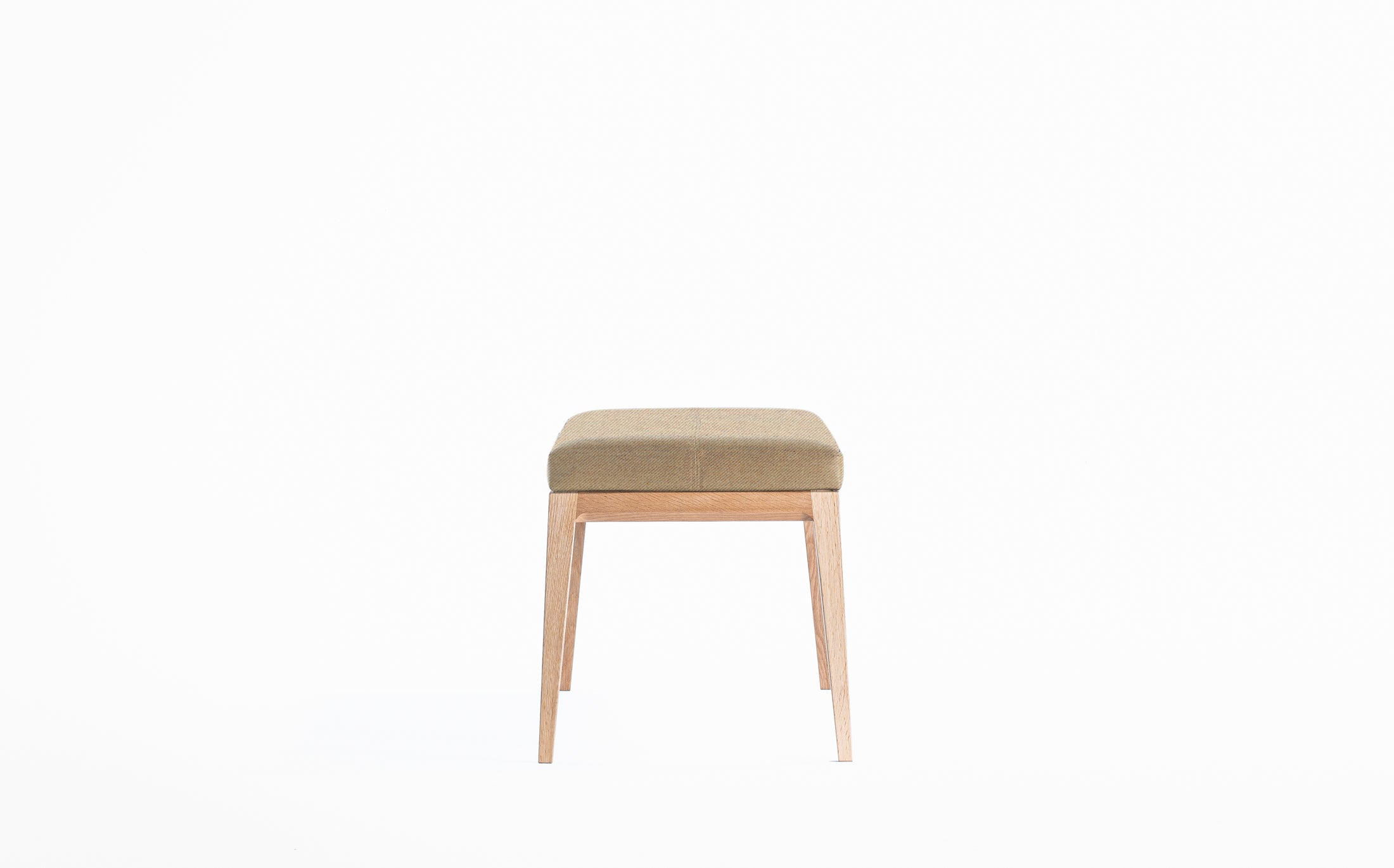 Ivan - Oak BEESWAX #Seat materials_fabric1 bergen 05/09