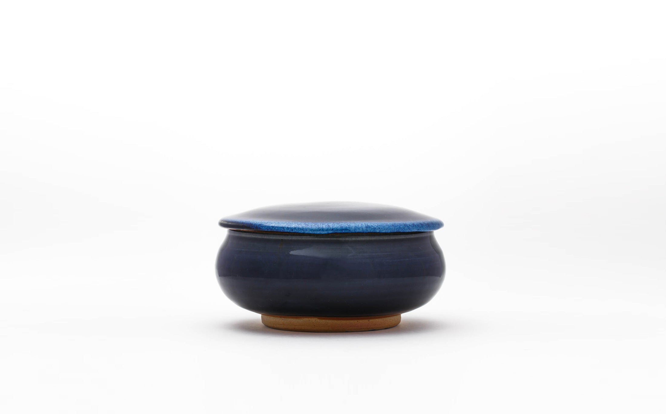 Iwami - Ceramic Blue - Flat Pot with Lid size6