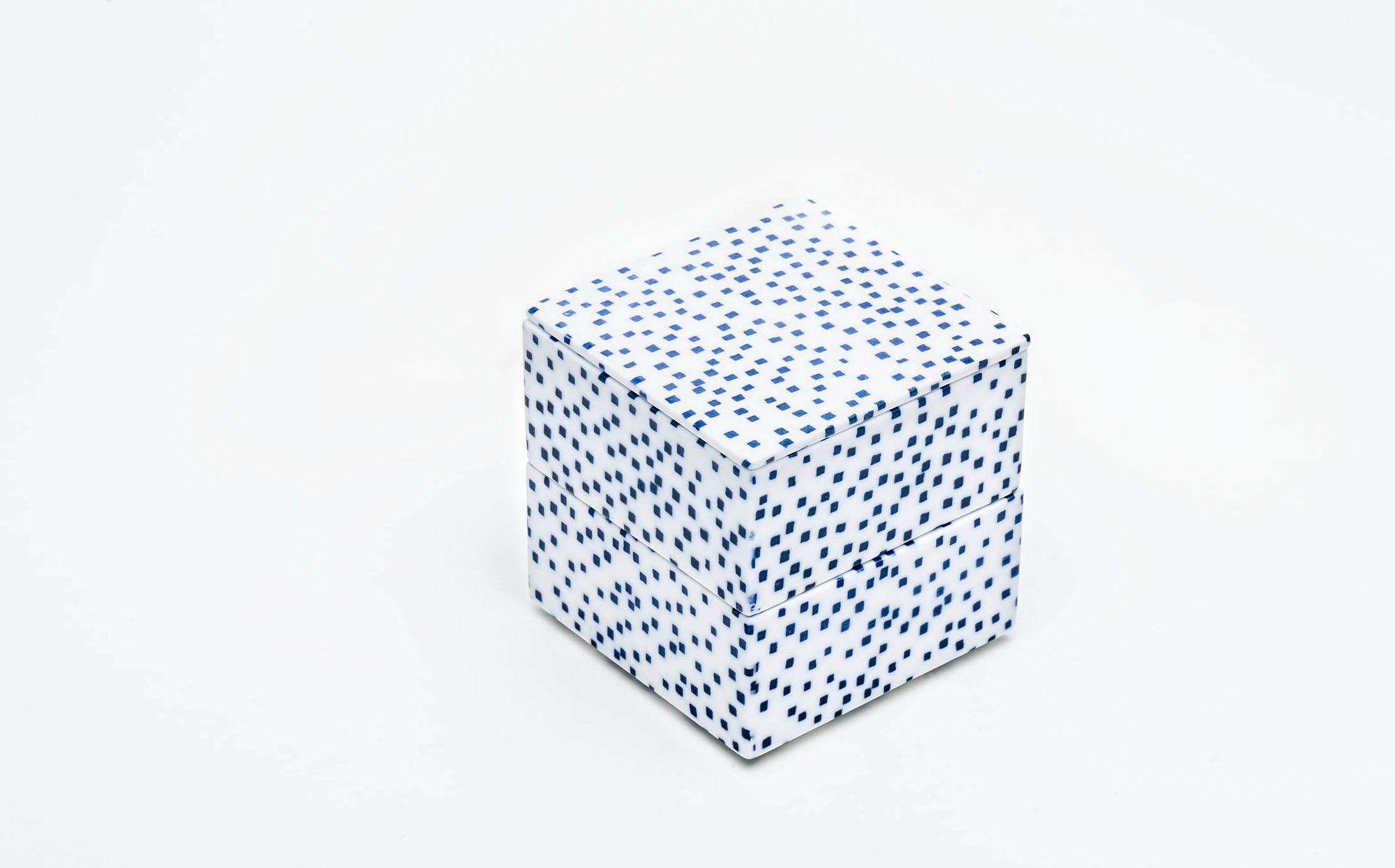 Ju-bako - Porcelain Square Blue S #Size_square s