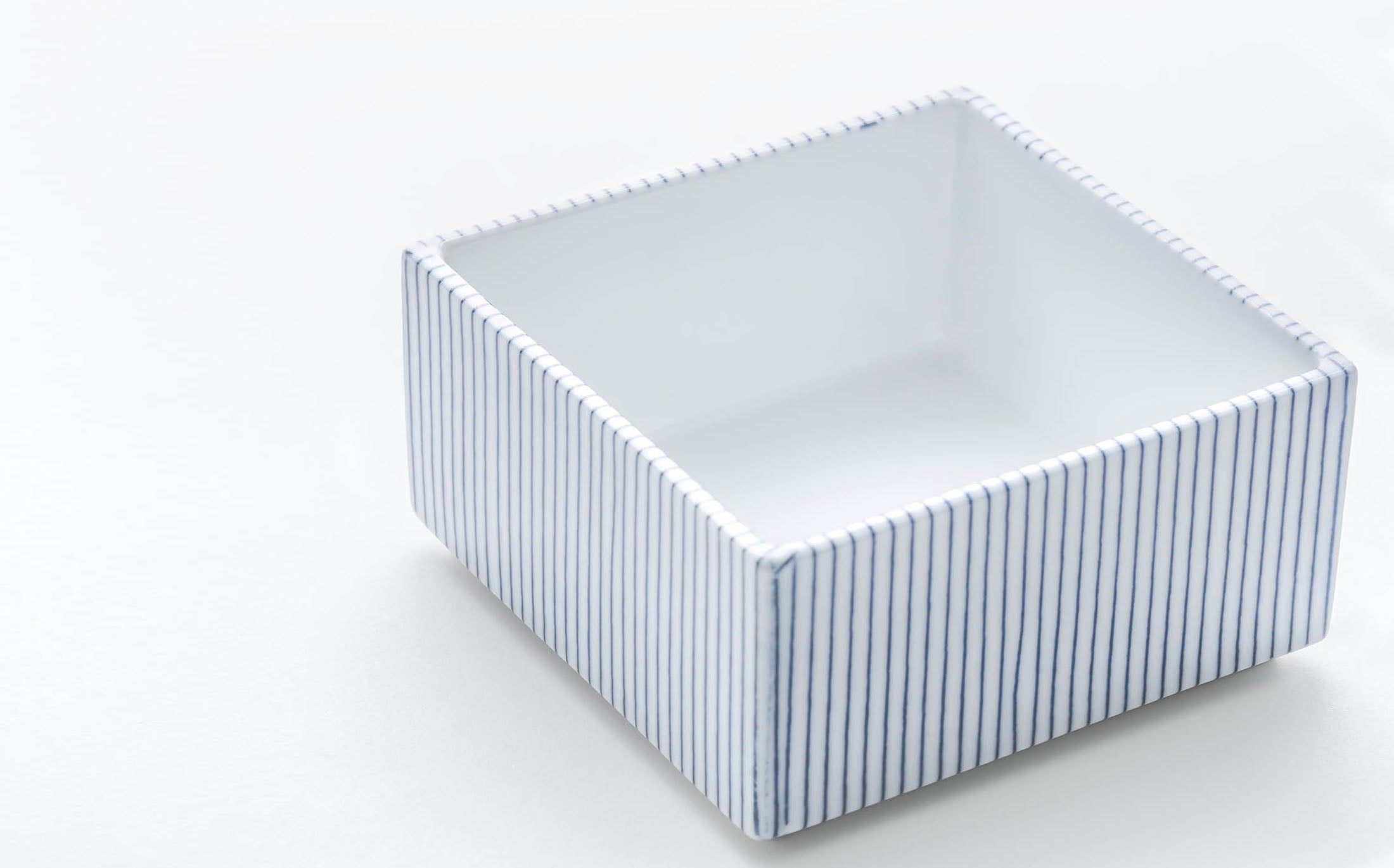 Ju-bako - Porcelain Stripe Blue S #Size_square s