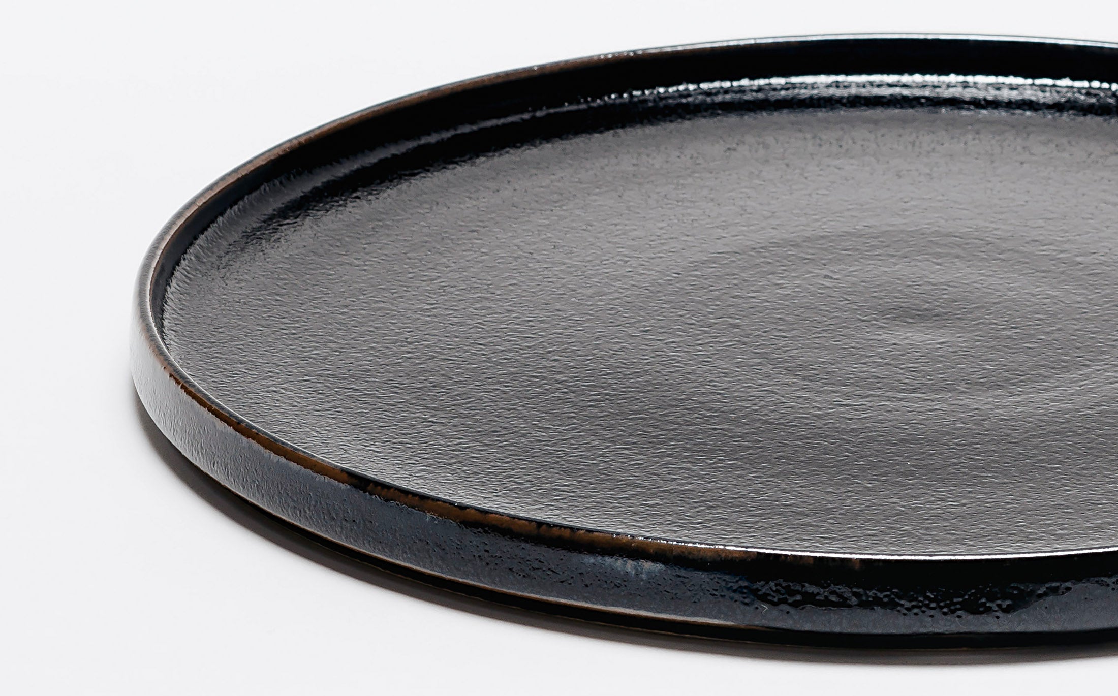 Kafka - Ceramic Black - Round Plate L