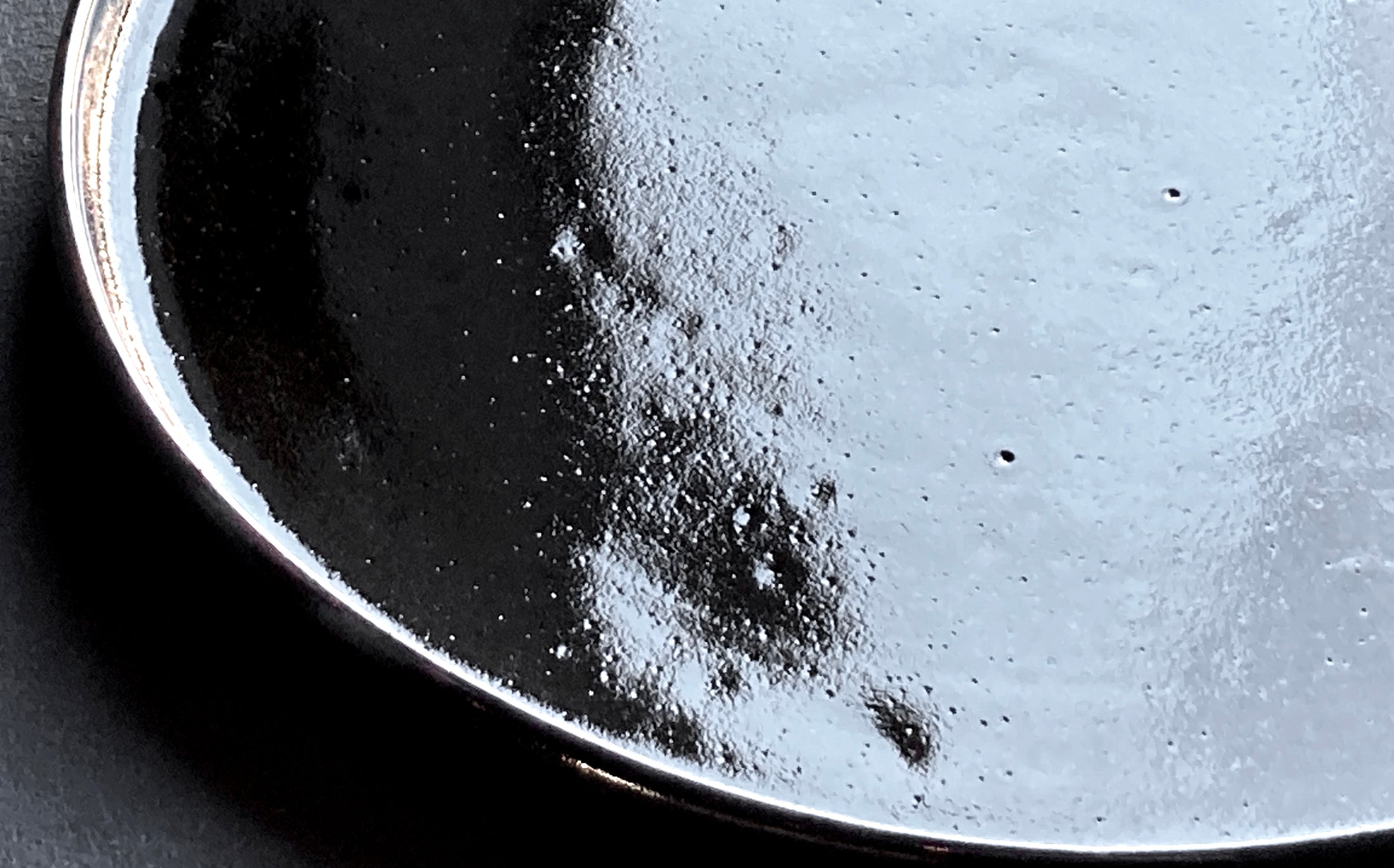 Kafka - Ceramic Black - Round Plate