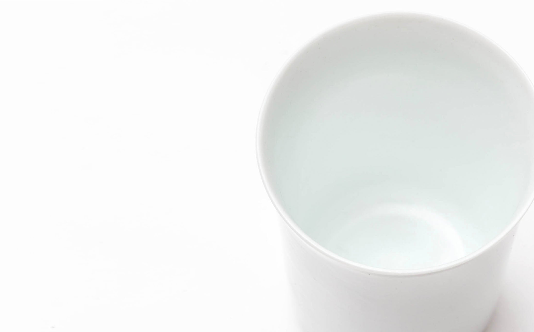 Kaoru - Porcelain White - Green Tea Cup