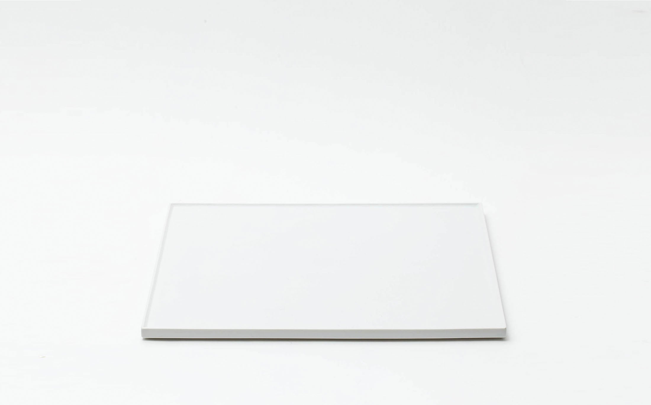 Kaoru - Porcelain White - Square Tray