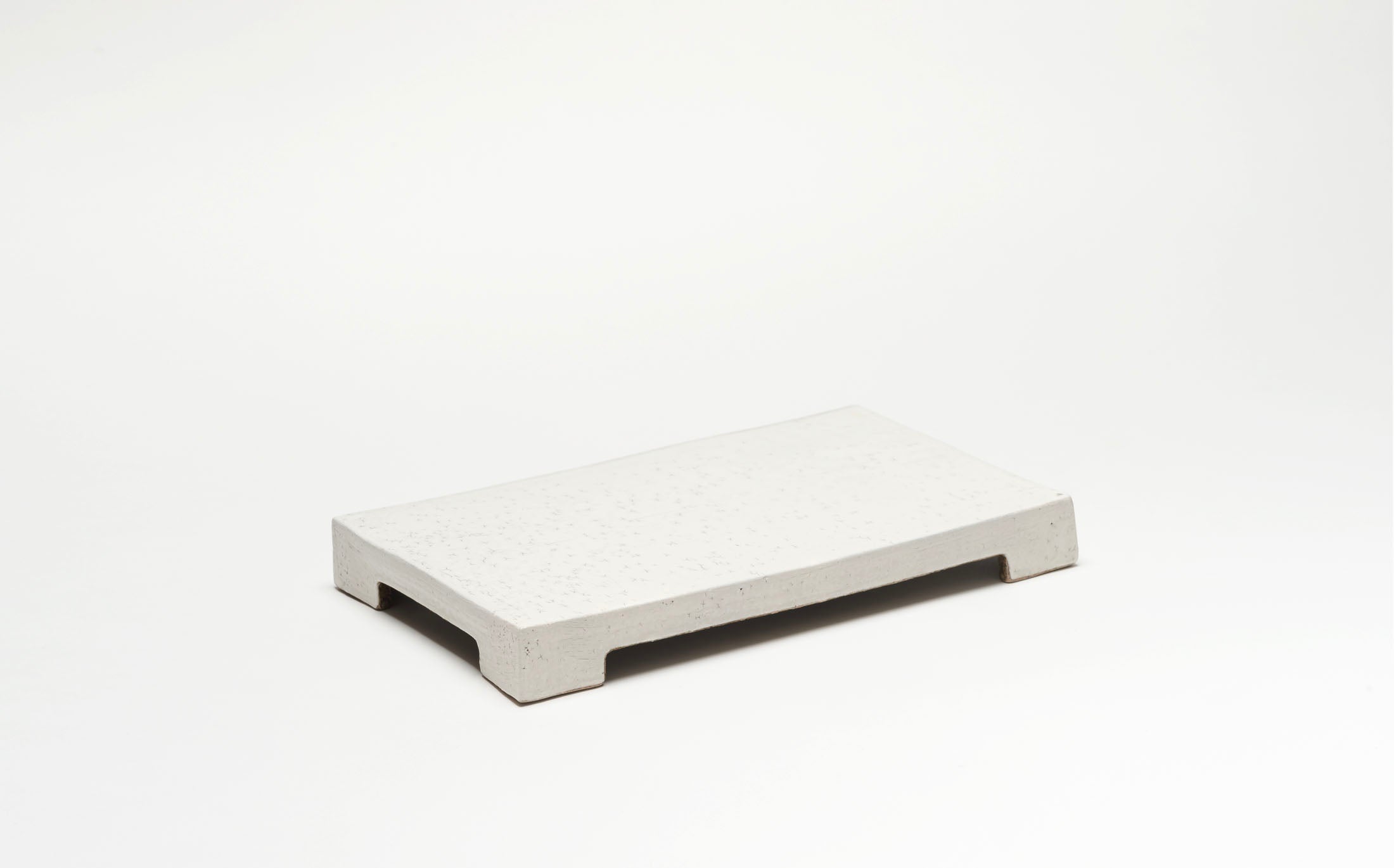 Kasama - Ceramic White - Rectangle Short Plate with Legs