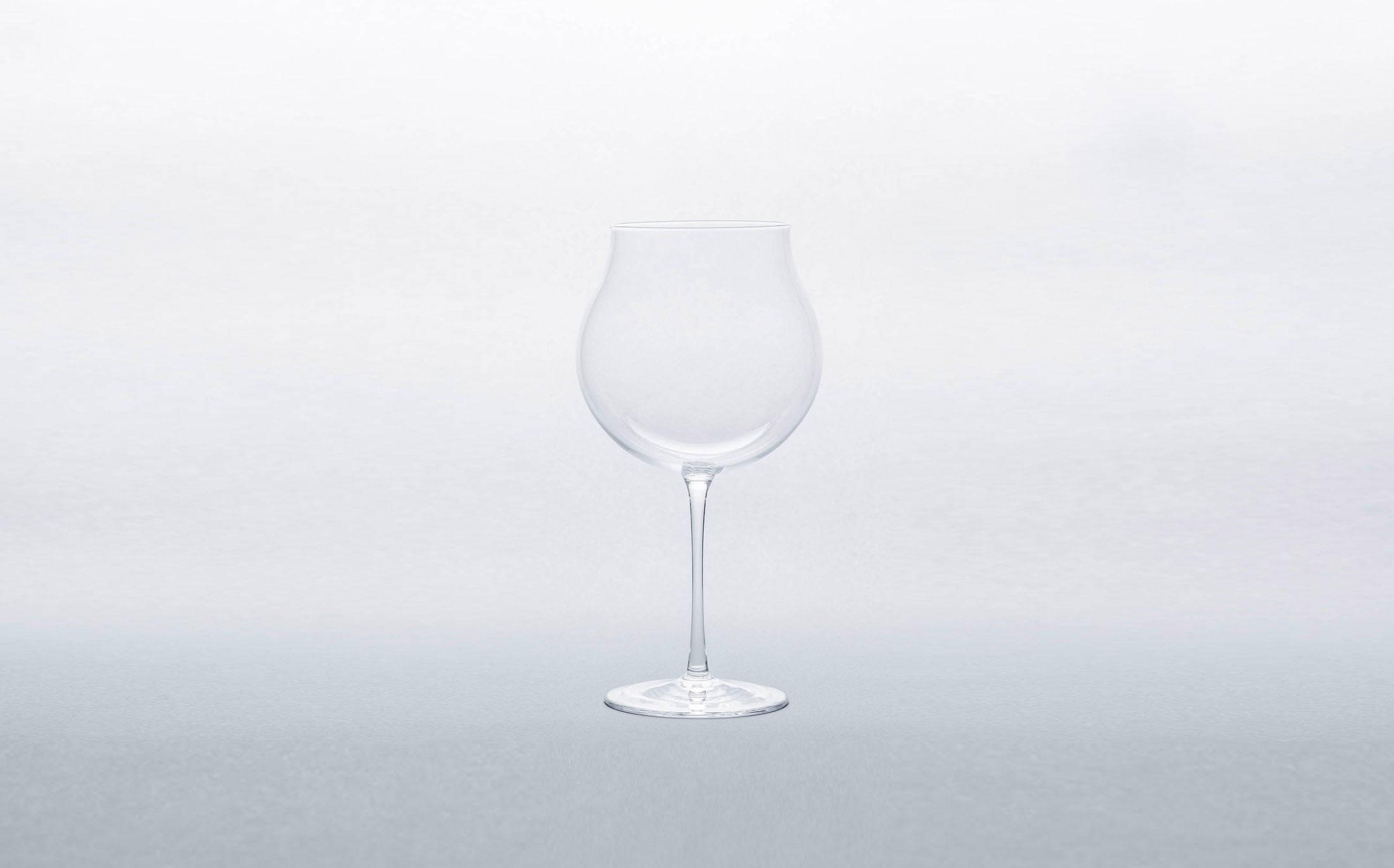 Raisin - Glass "cabernet"