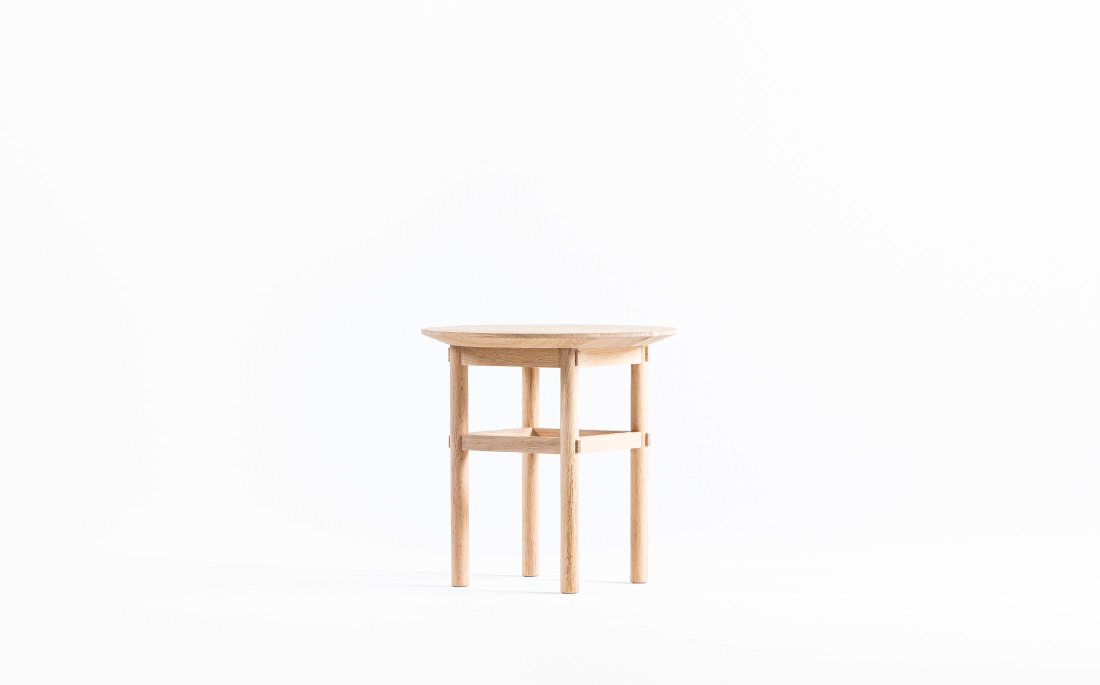 Shrine low table - circle 01