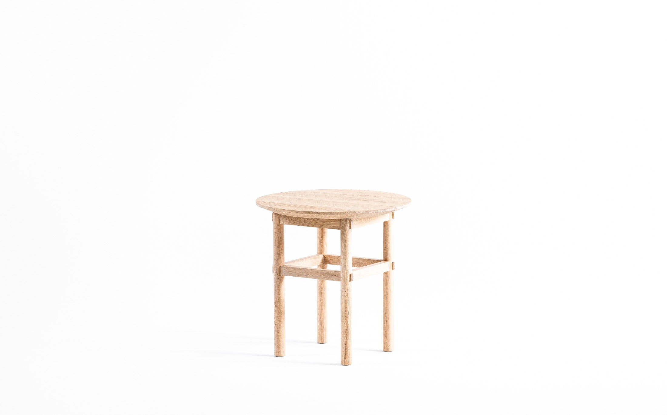 Shrine low table - circle 01