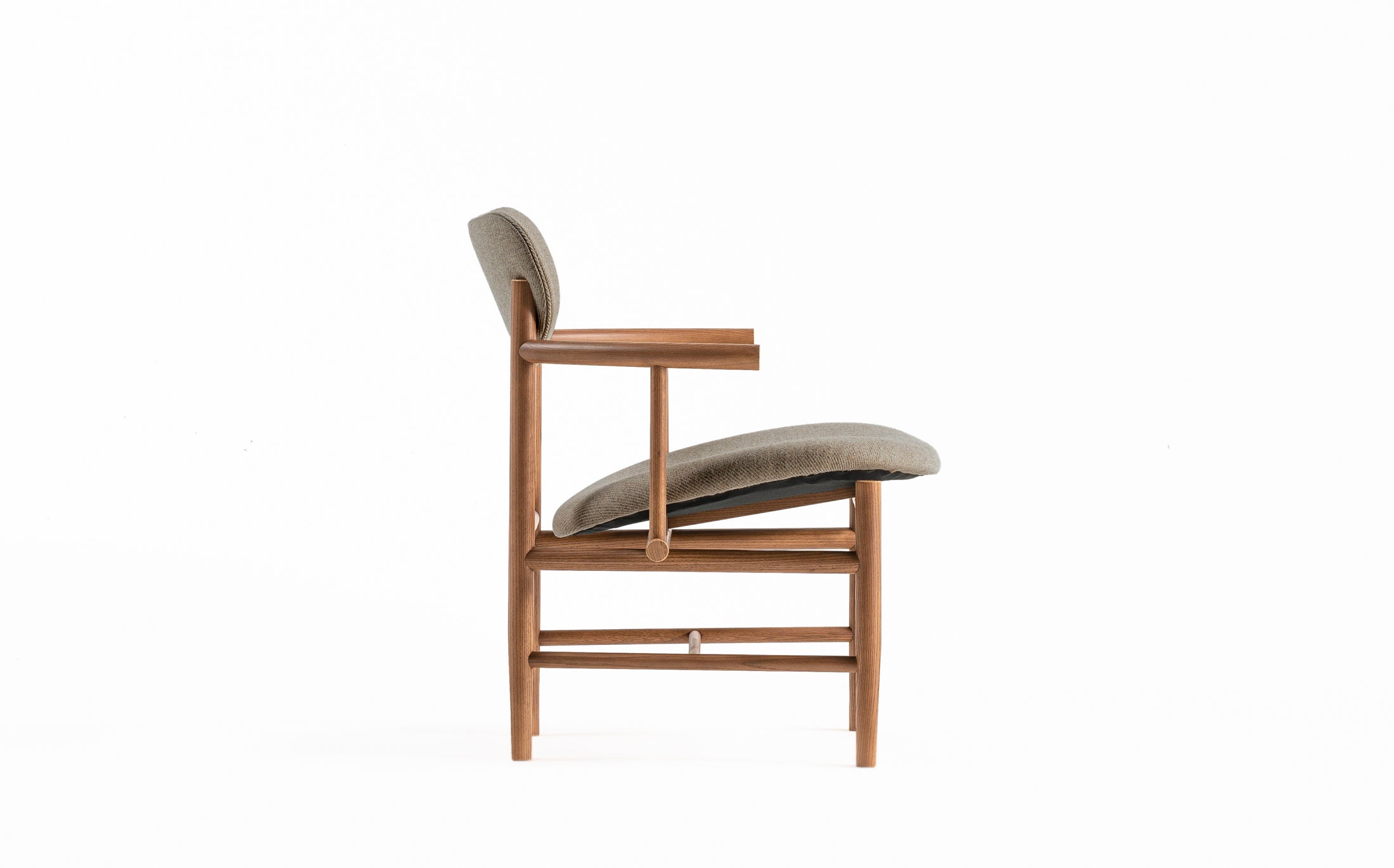 Takenoko lounge chair