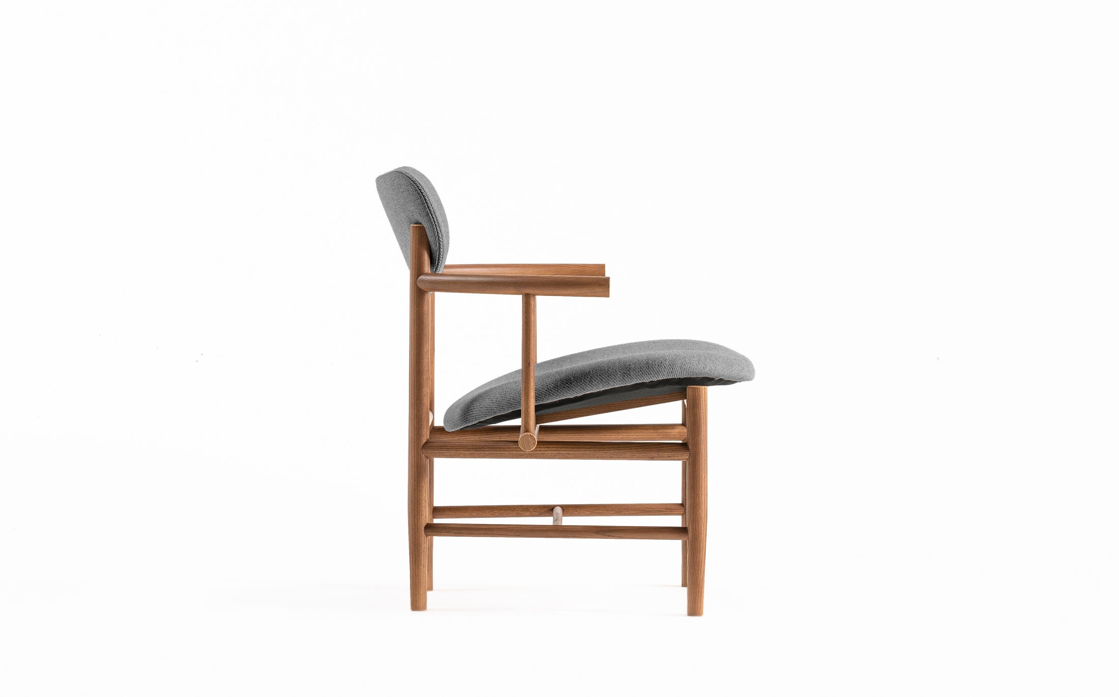 Takenoko lounge chair