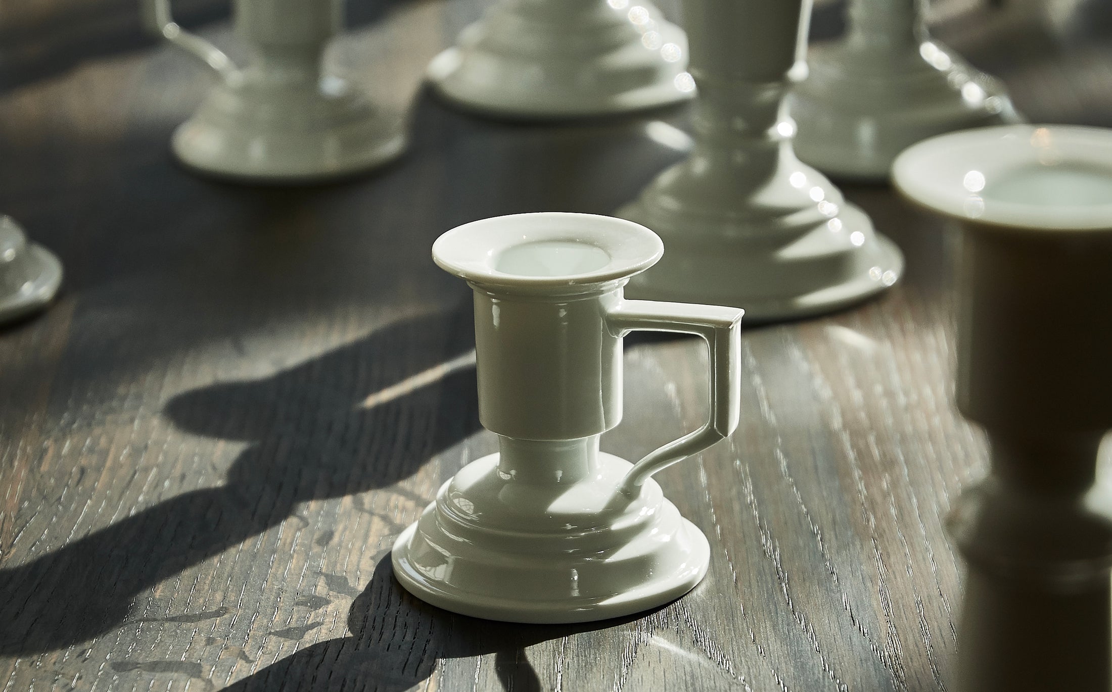 Tamaki - Porcelain White - Candle Stand