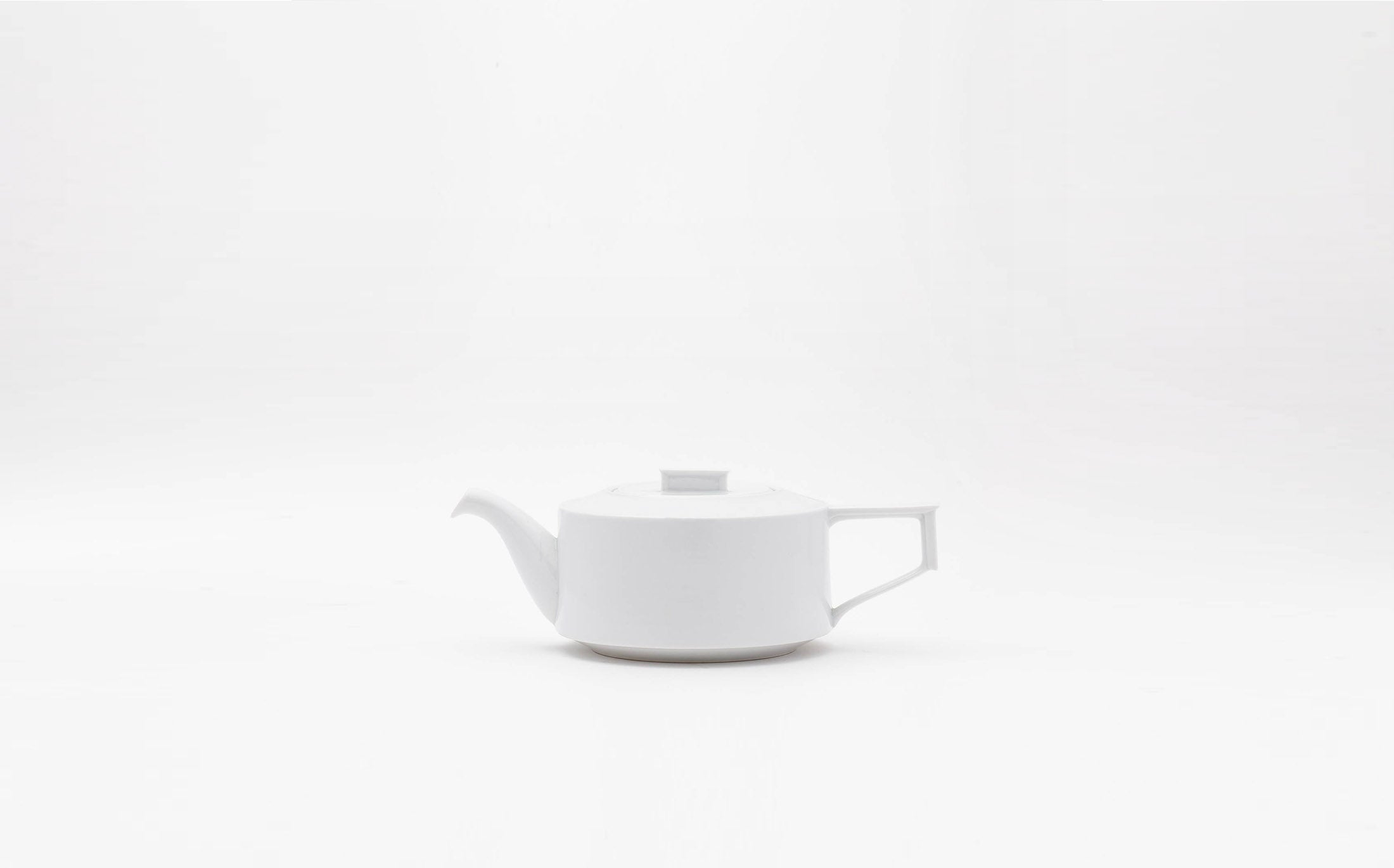 Tamaki - Porcelain White - Tea Pot