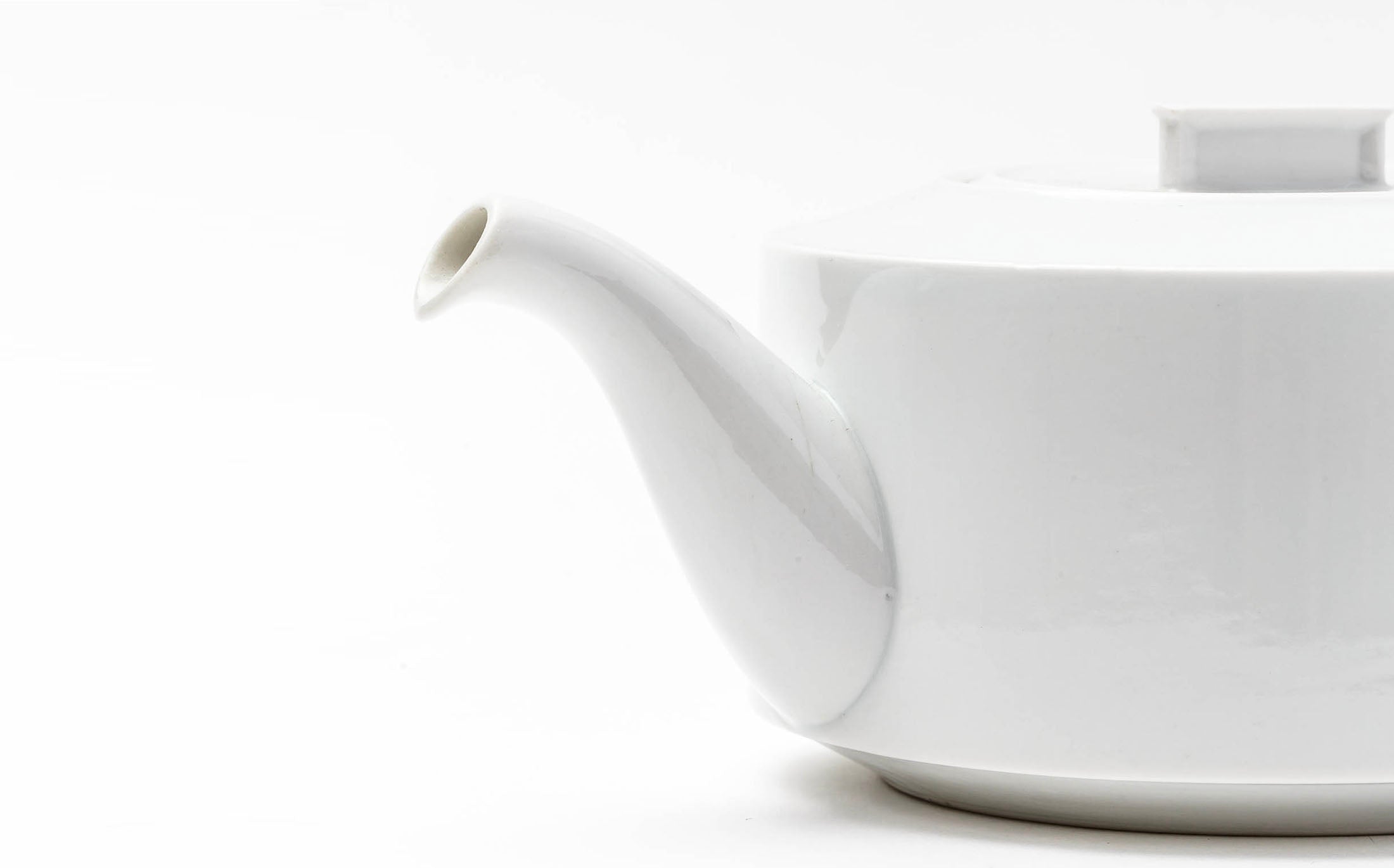 Tamaki - Porcelain White - Tea Pot