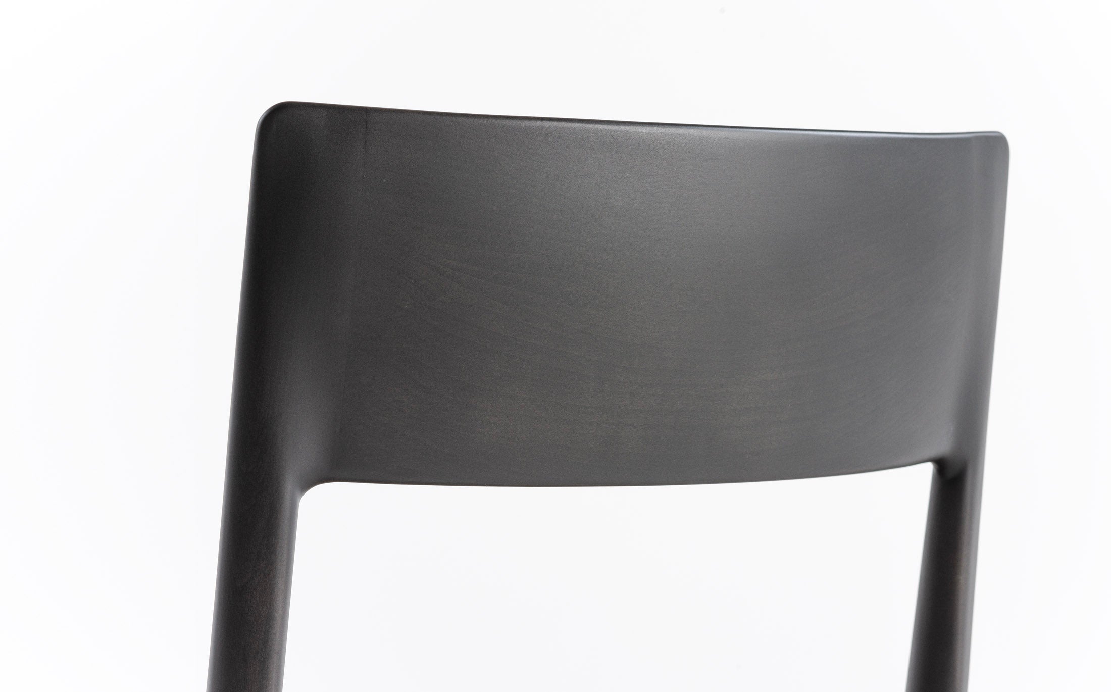 The curving chair