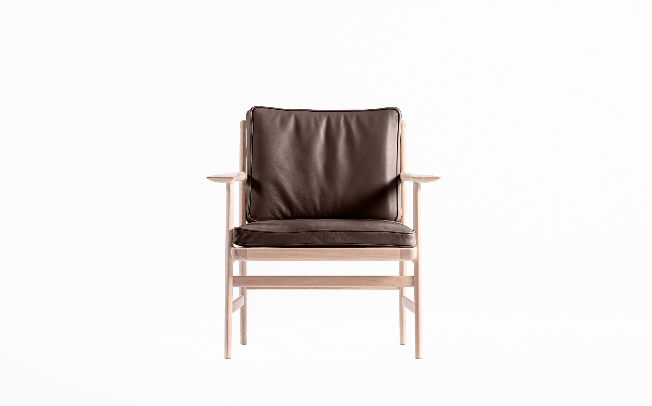 The sensual ladder back lounge arm