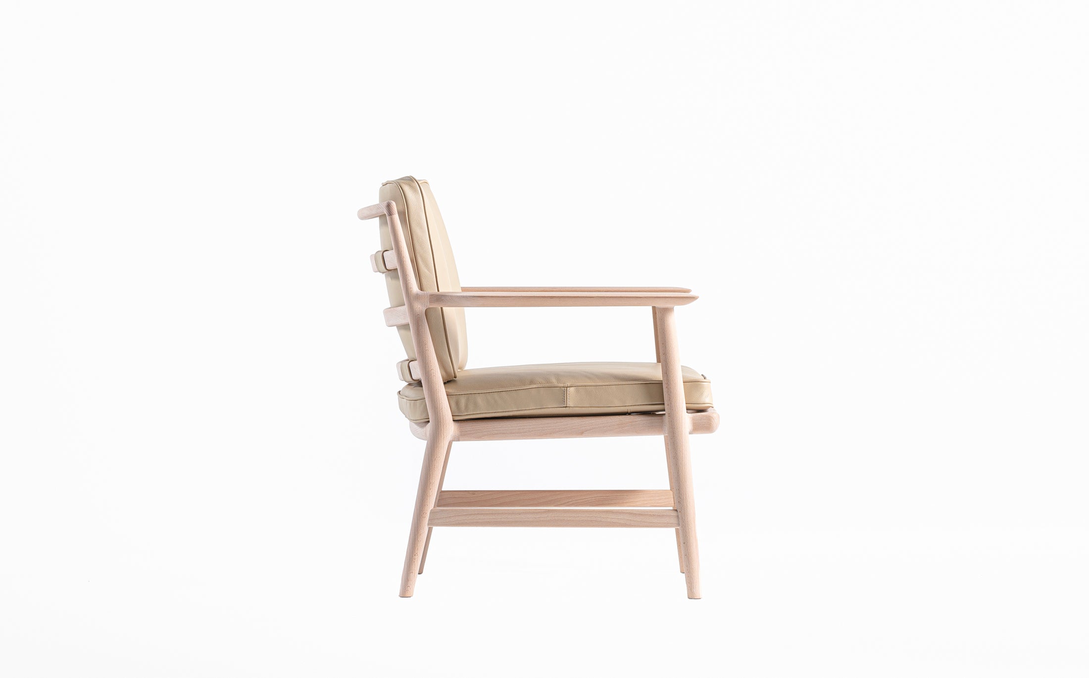 The sensual ladder back lounge arm