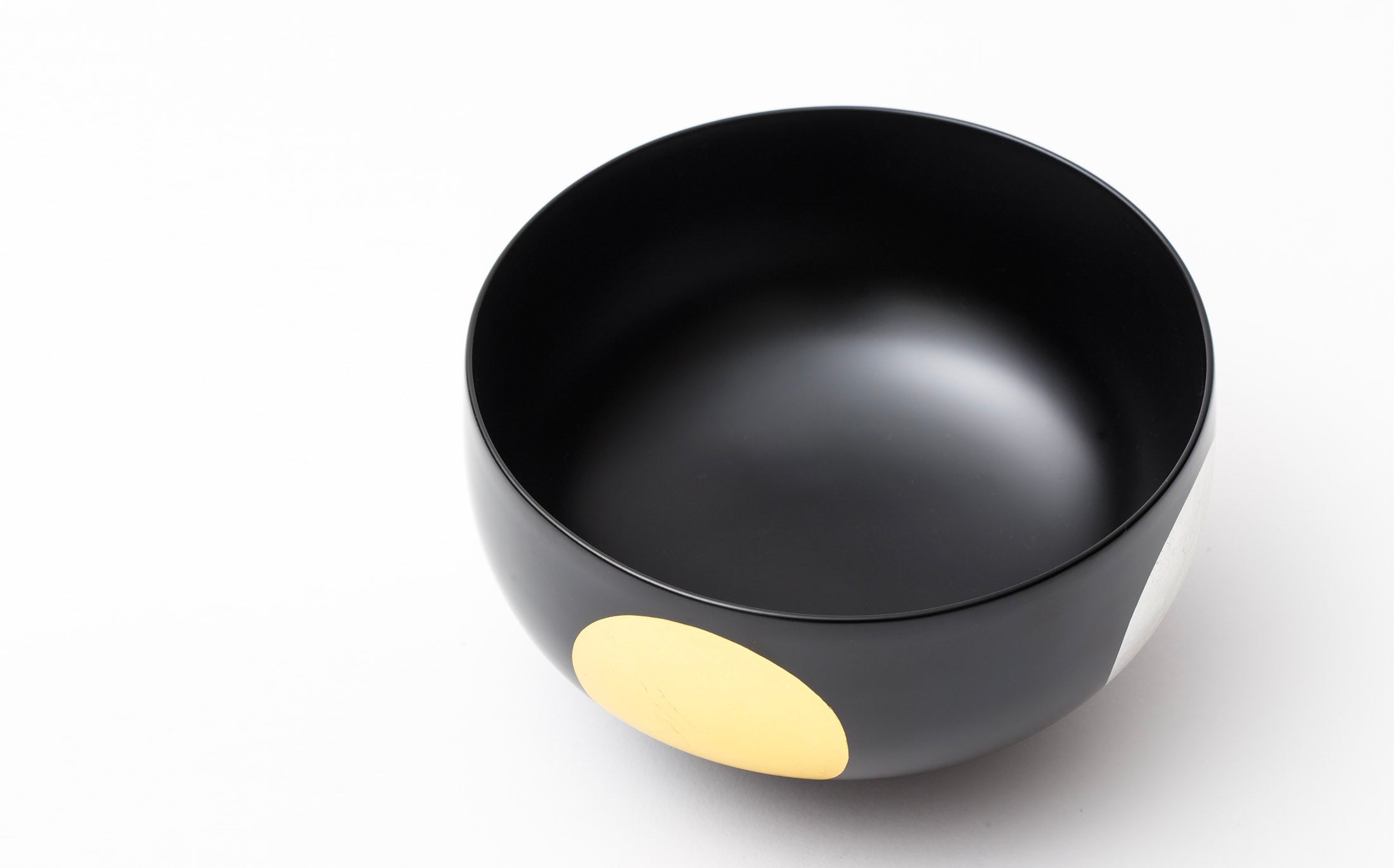 Tsubaki - Japanese Lacquer Black - Bowl "Nichigetsu-Hira"