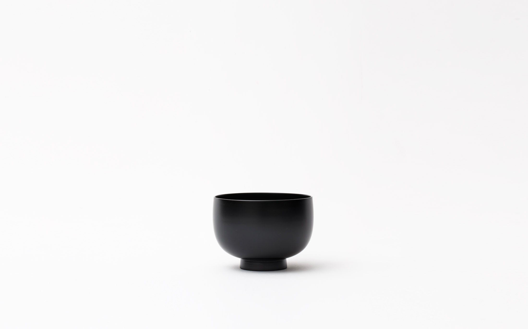 Tsubaki - Japanese Lacquer Black - Bowl "Maru"