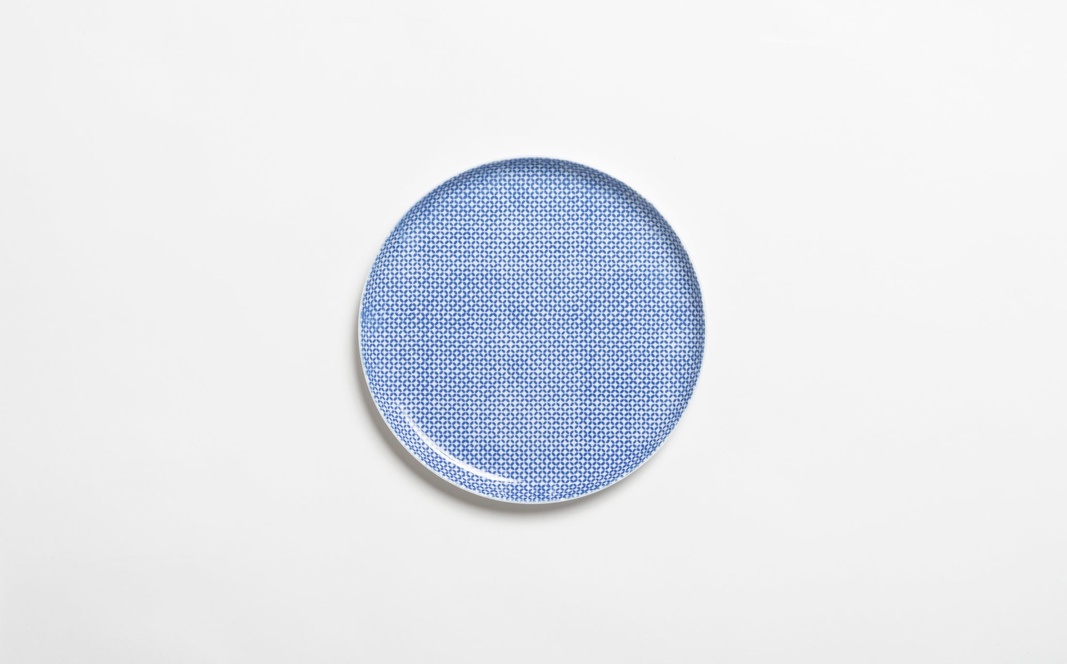 Yamabuki - Porcelain Gokushippo Blue - Round Plate