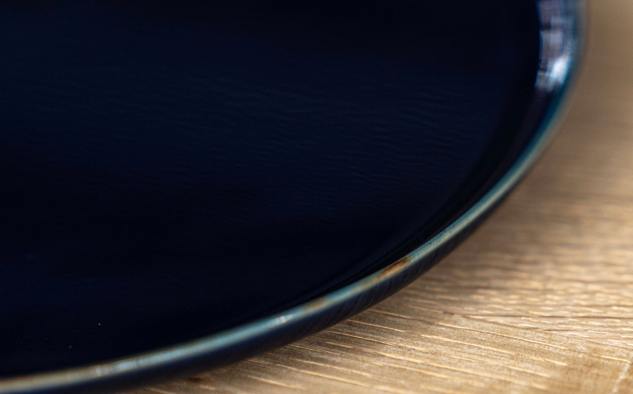 Yamabuki - Porcelain Cobalt - Round Plate