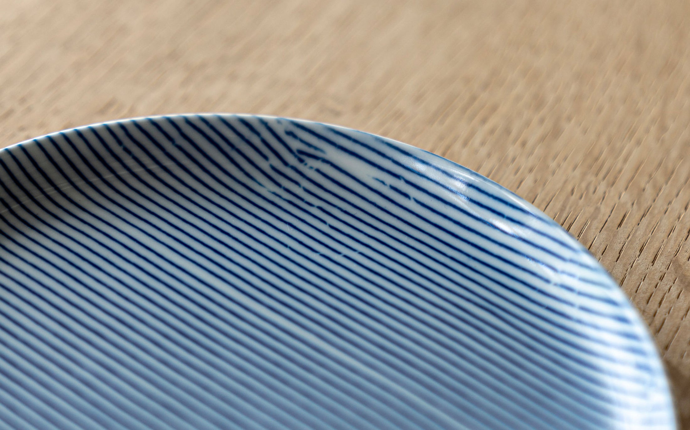 Yamabuki - Porcelain Stripe Blue - Round Plate